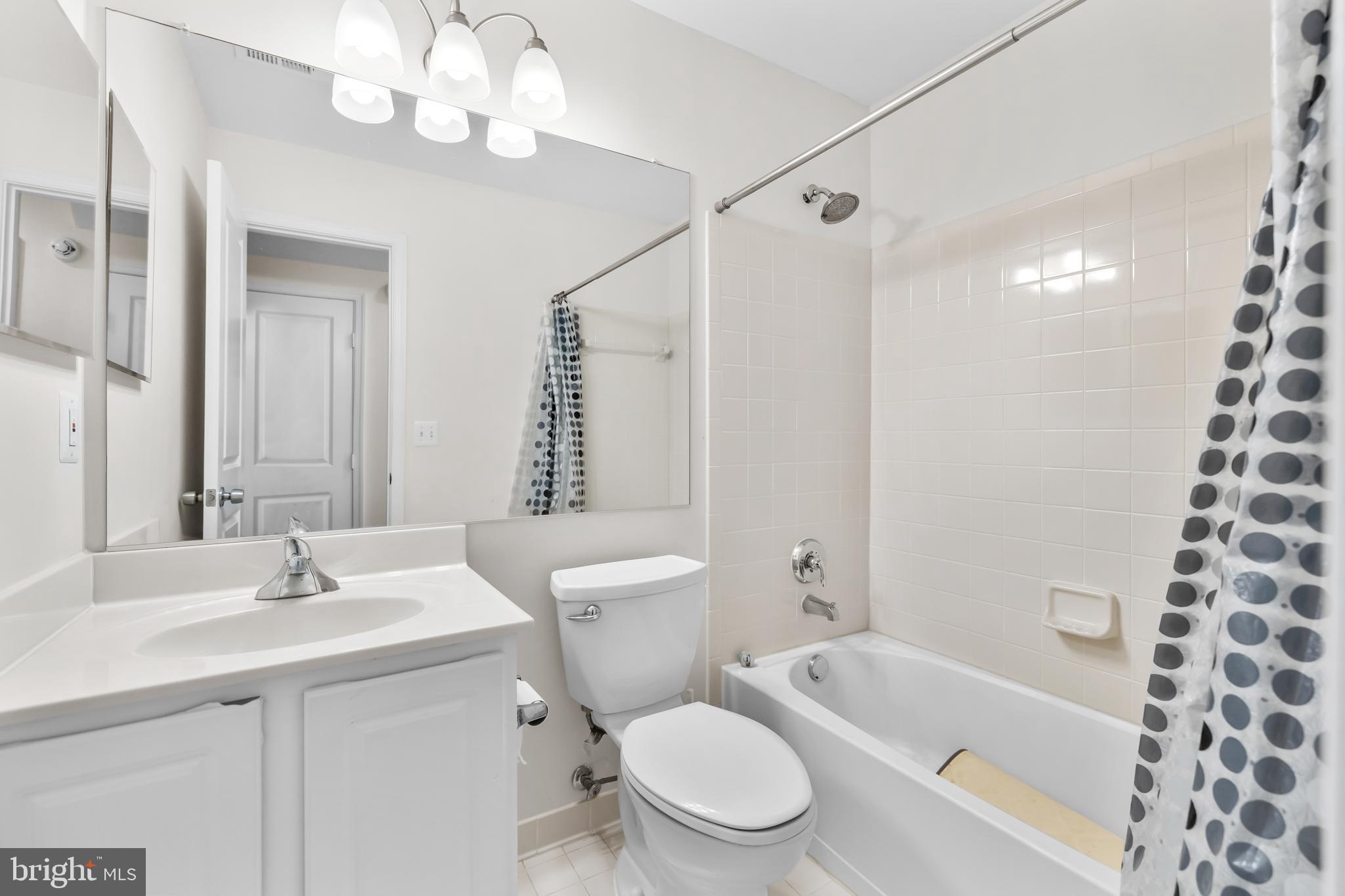 LORTON STATION SOUTH - Residential