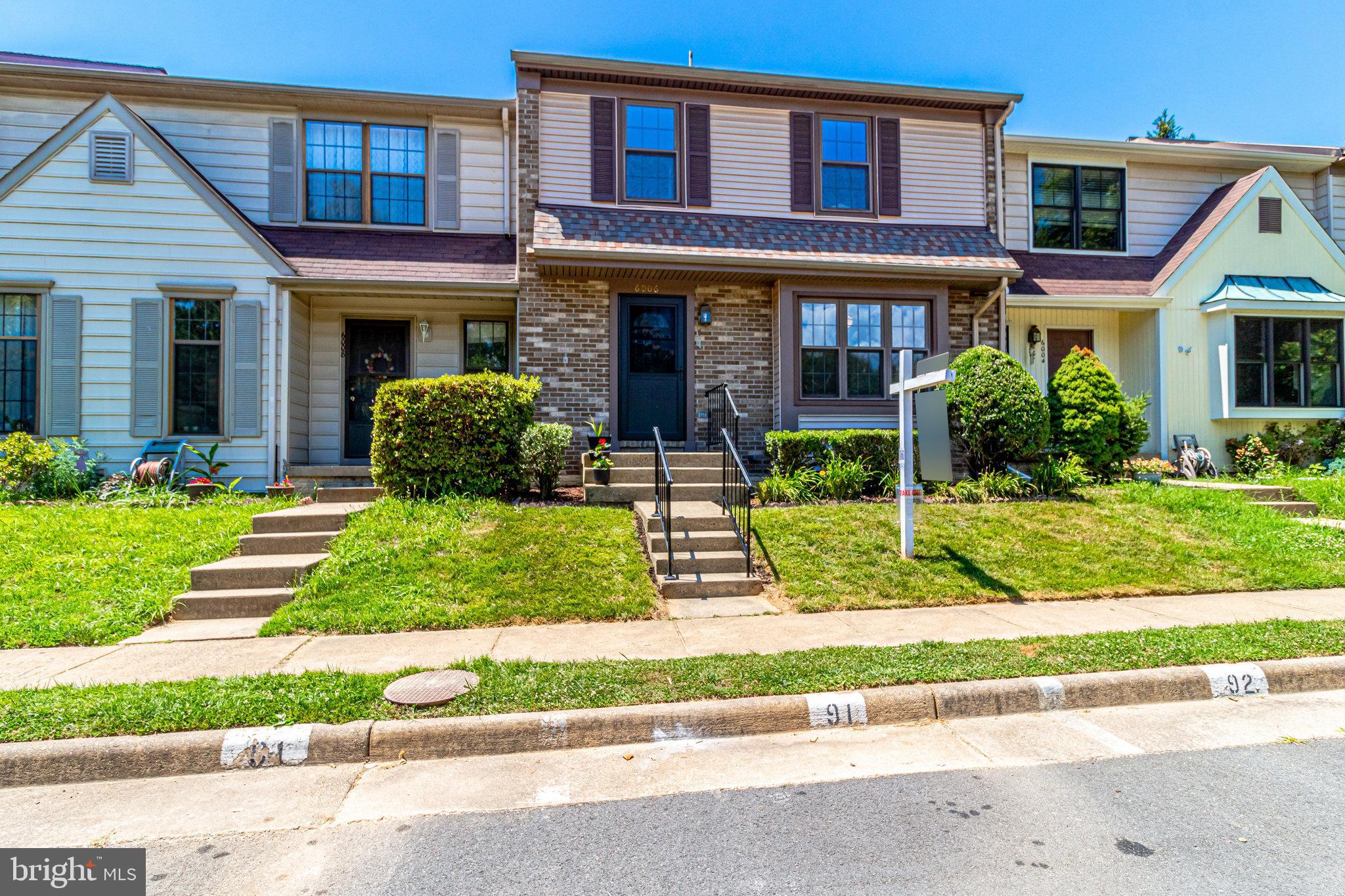 BURKE CENTRE - Residential