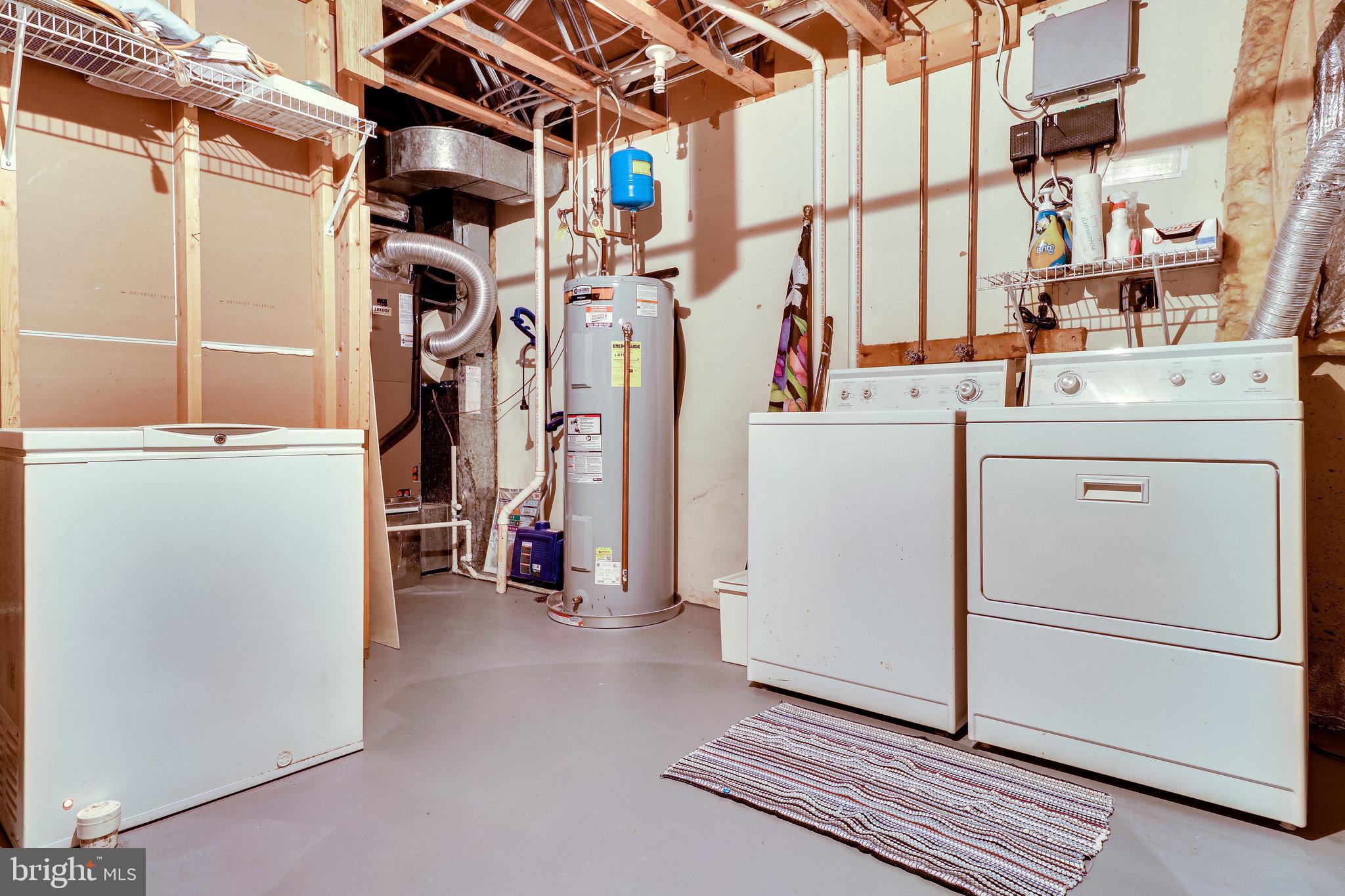 BURKE CENTRE - Residential