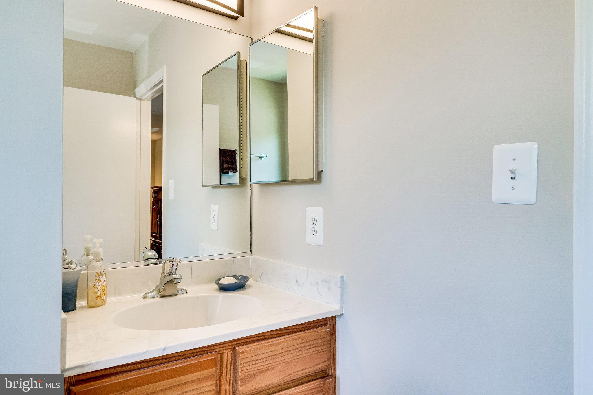 BURKE CENTRE - Residential