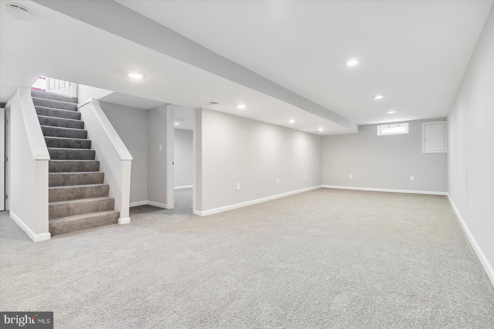 WOODLAWN HEIGHTS - Residential