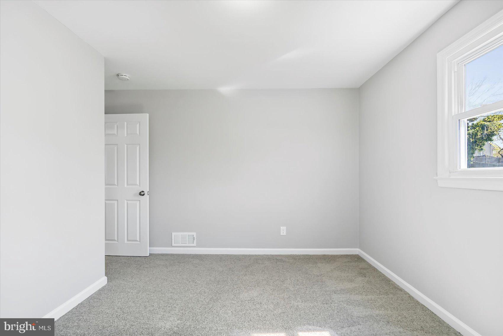 WOODLAWN HEIGHTS - Residential