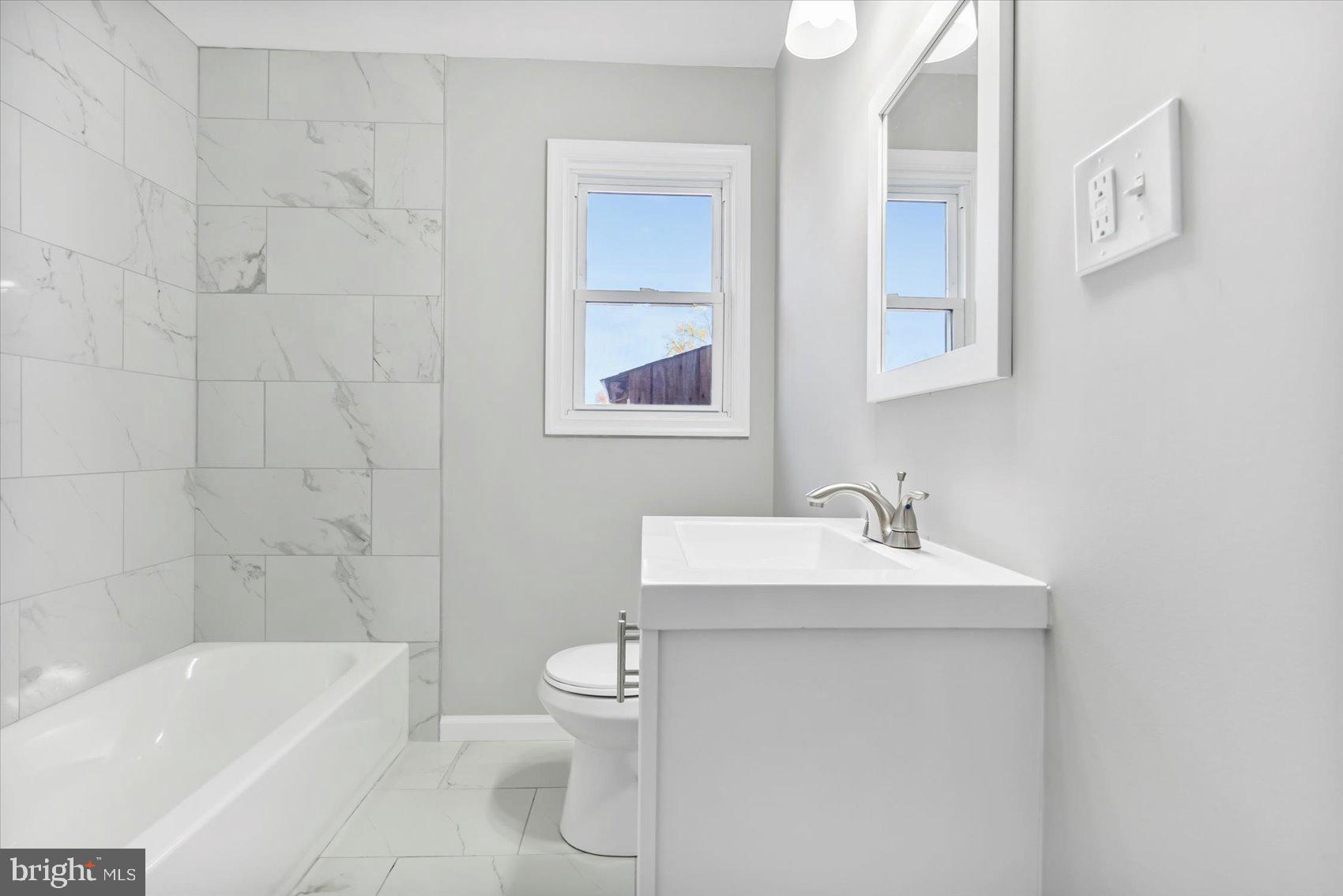 WOODLAWN HEIGHTS - Residential