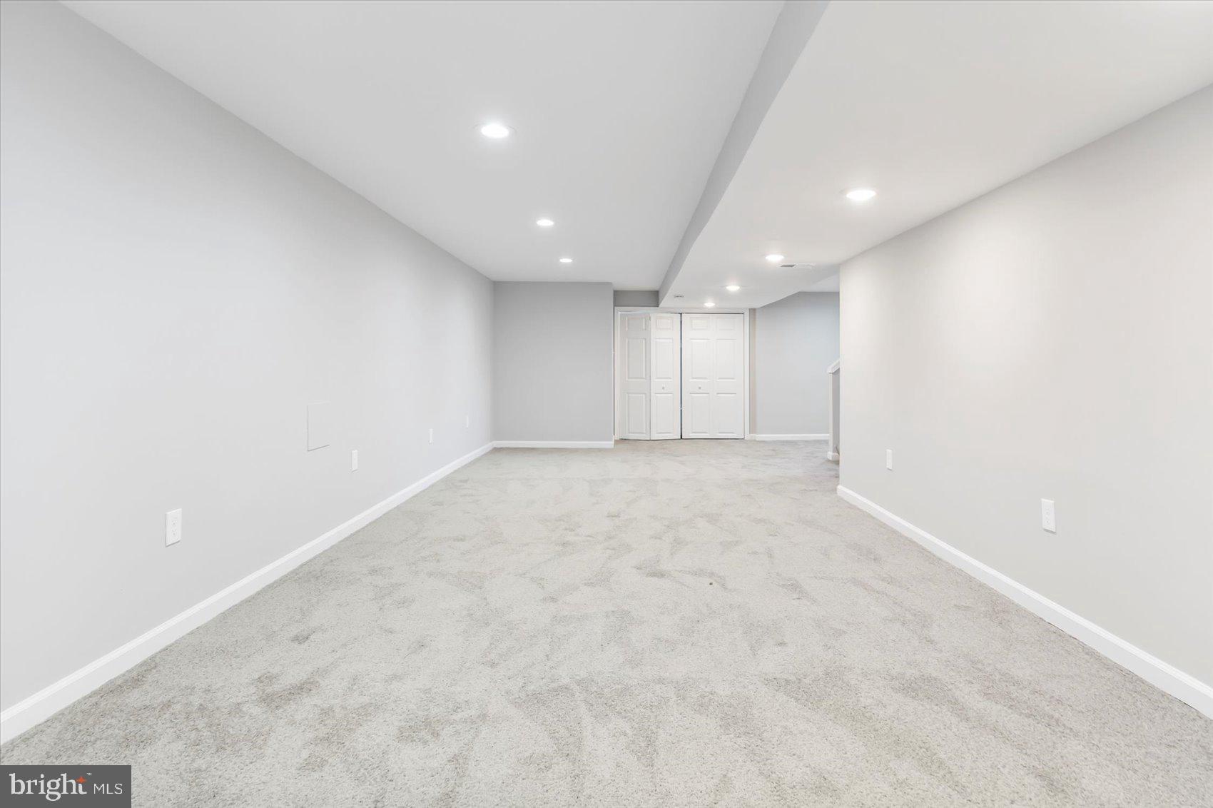 WOODLAWN HEIGHTS - Residential