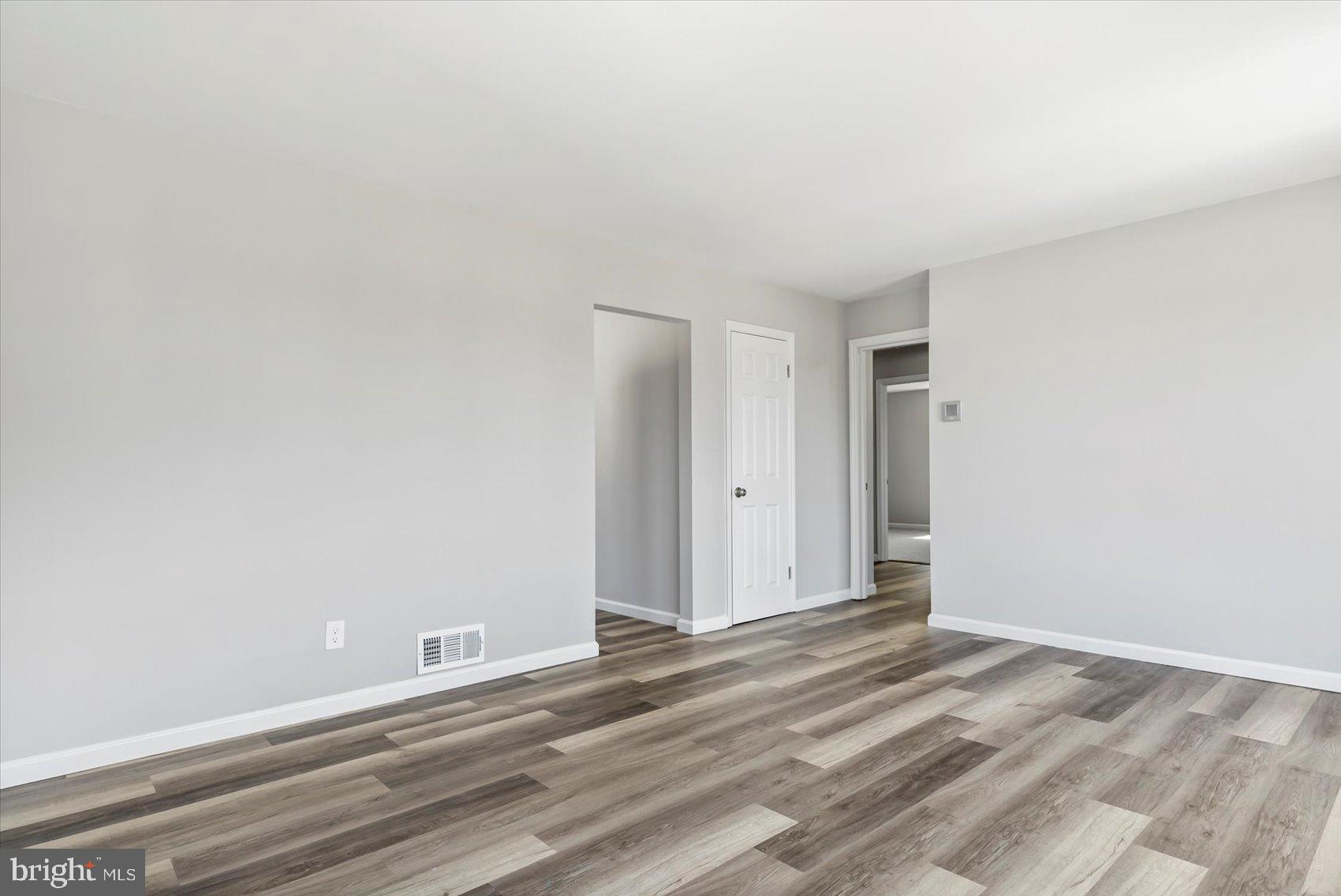 WOODLAWN HEIGHTS - Residential