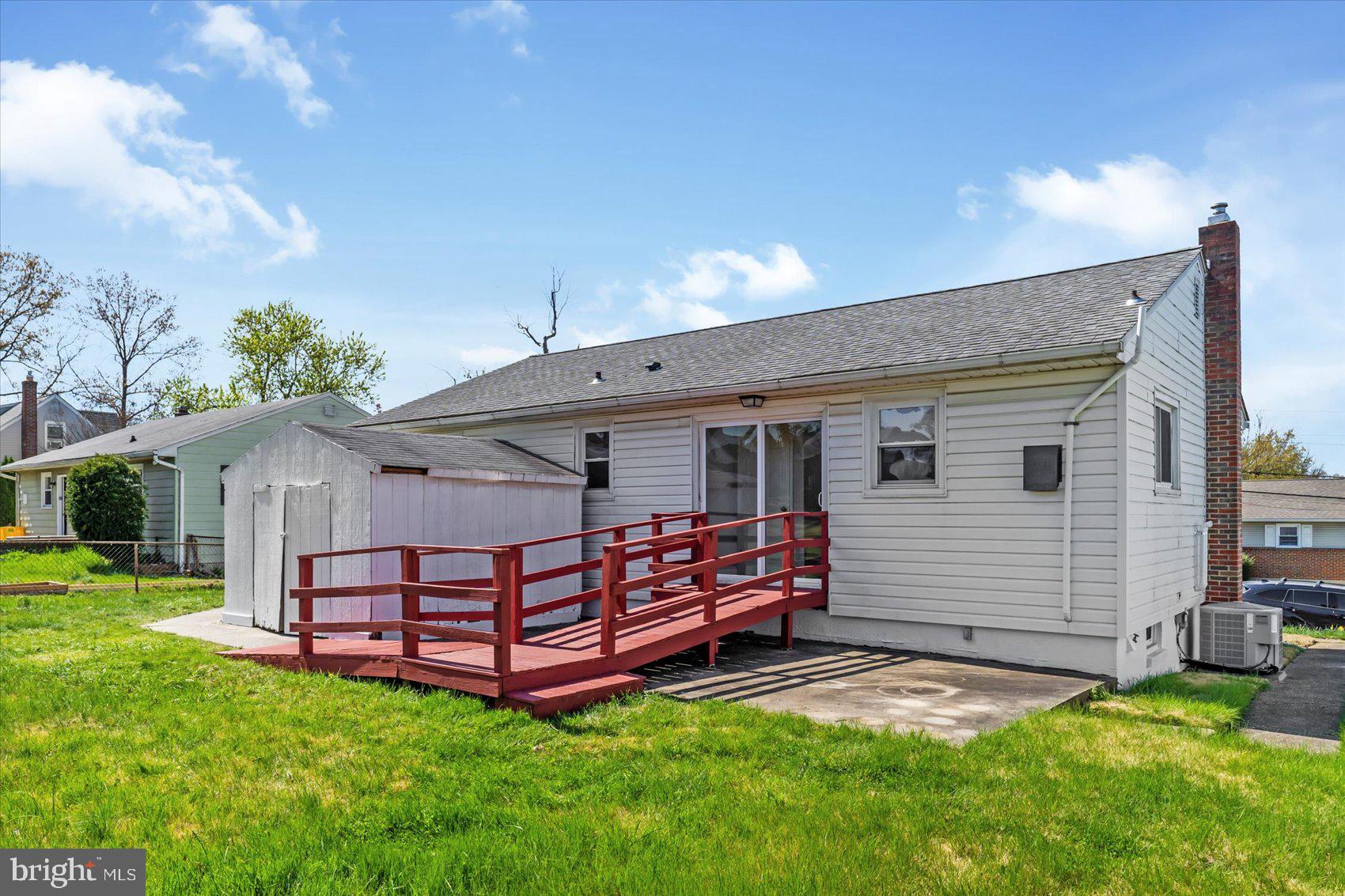 WOODLAWN HEIGHTS - Residential