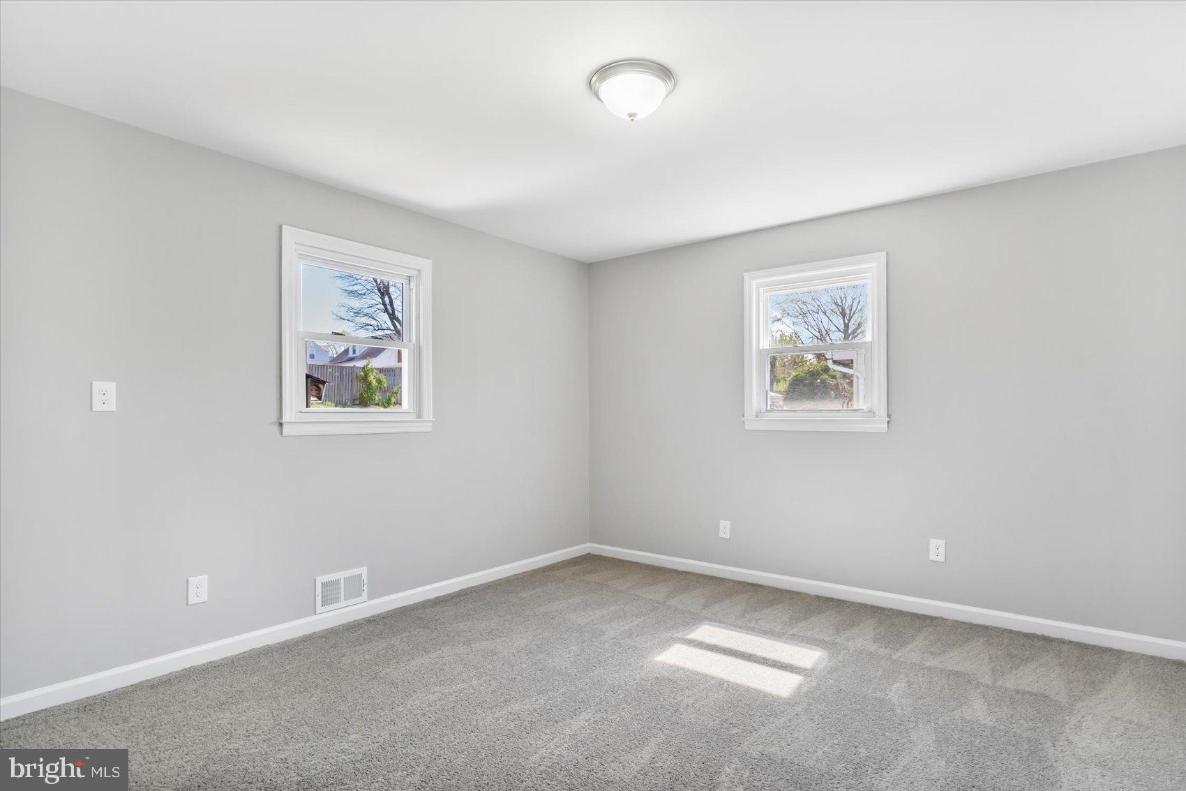 WOODLAWN HEIGHTS - Residential