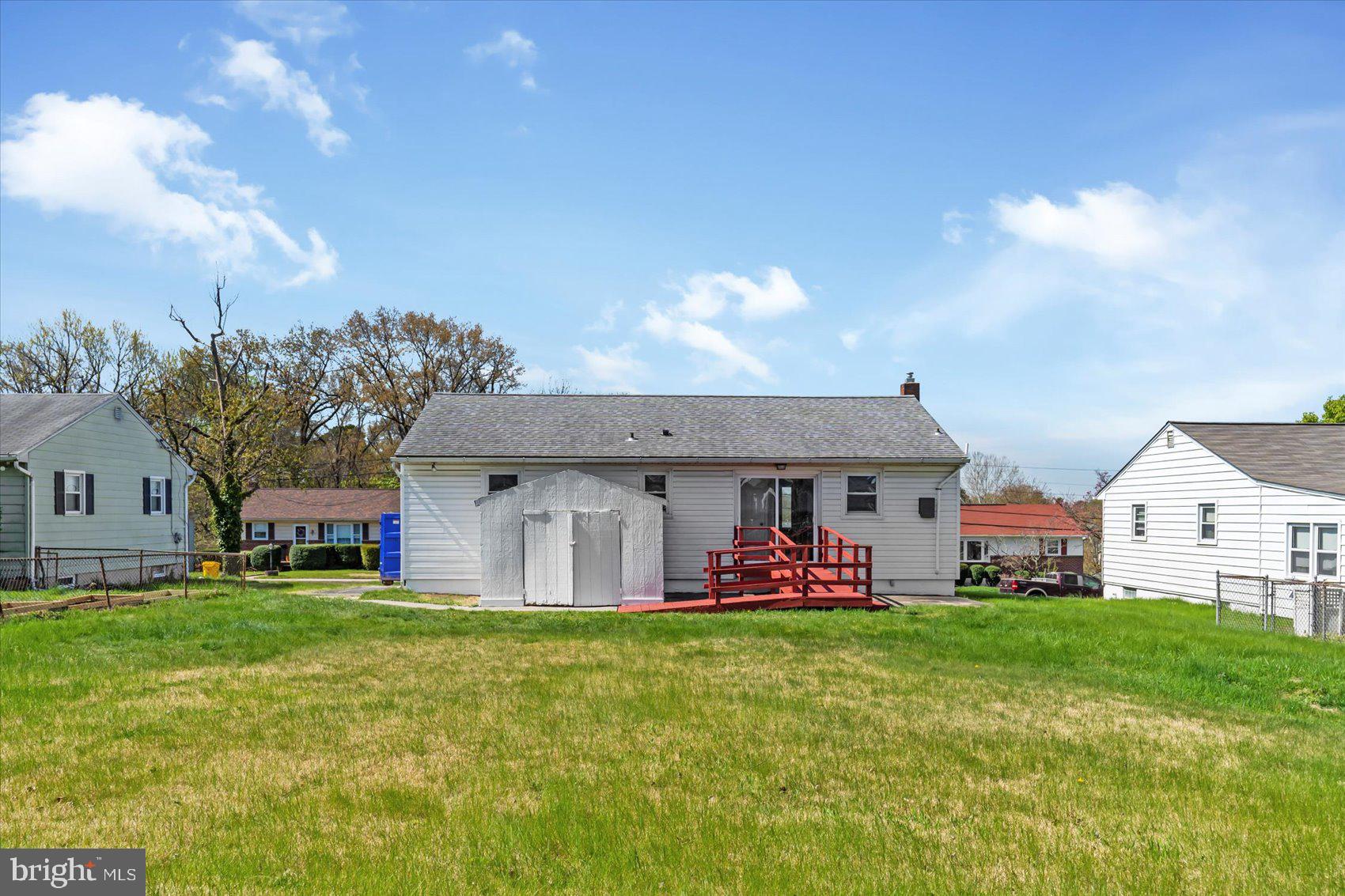 WOODLAWN HEIGHTS - Residential