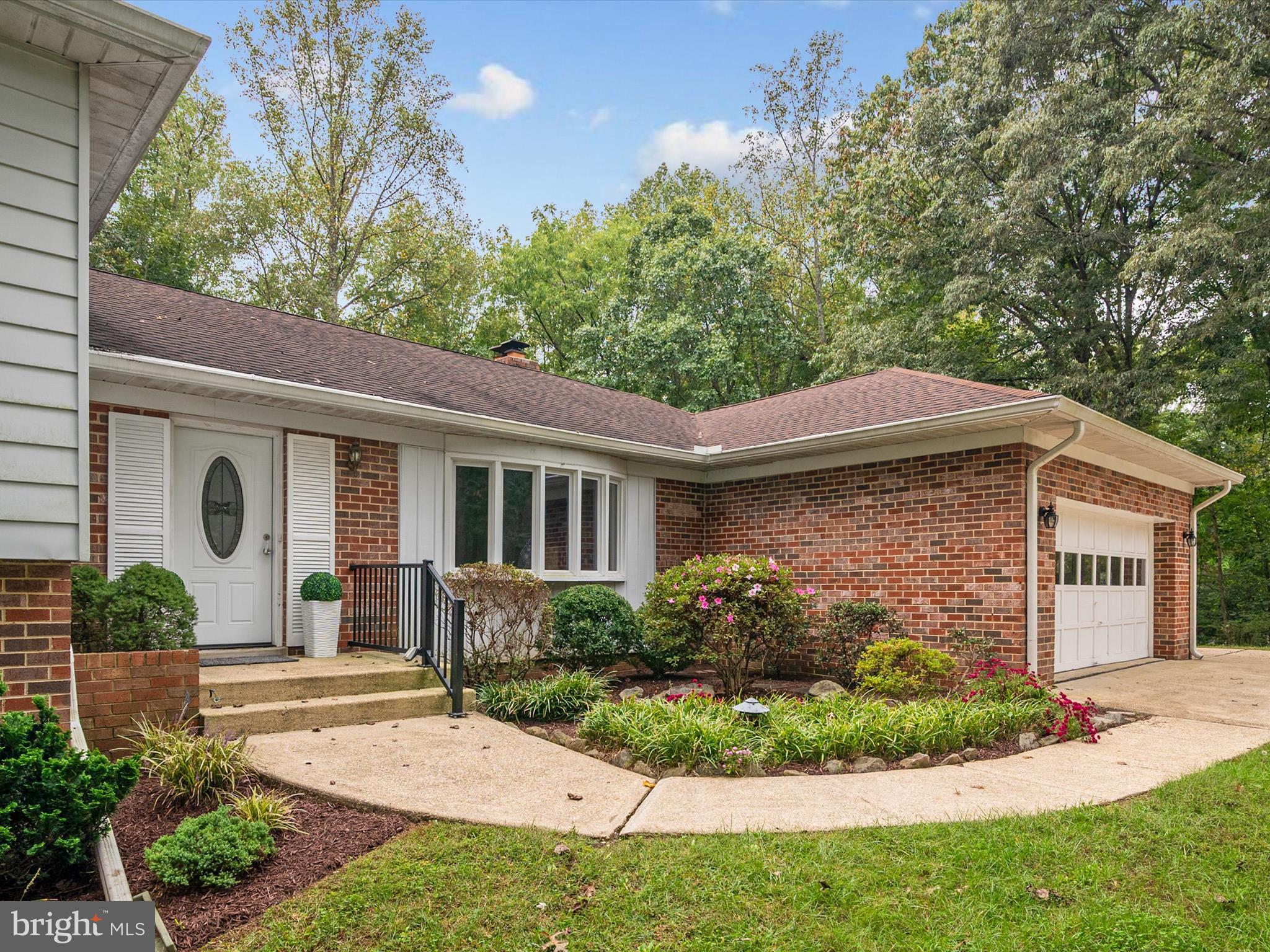 LAKE OF THE PINES - Residential