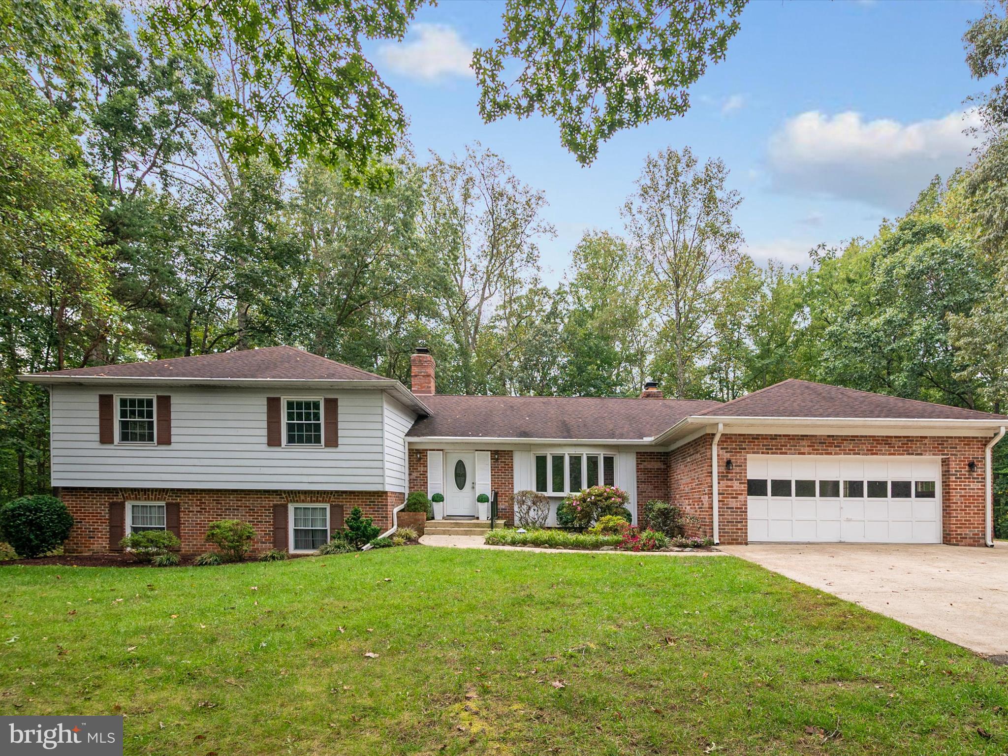 LAKE OF THE PINES - Residential