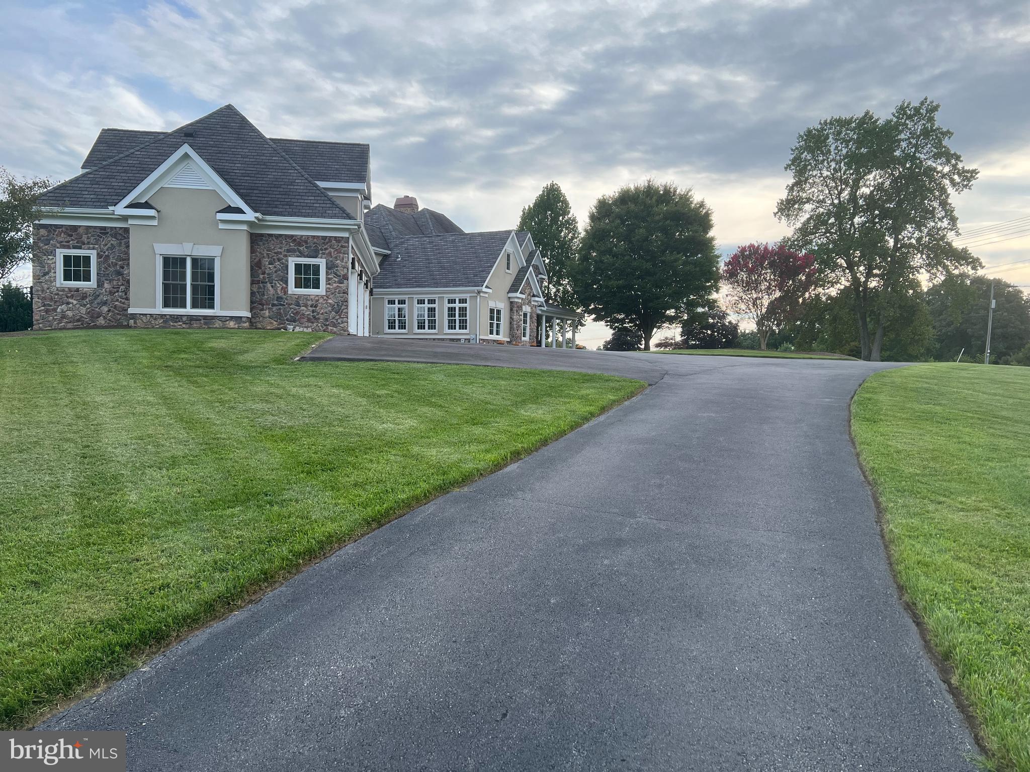 BOUNTYS VIEW - Residential