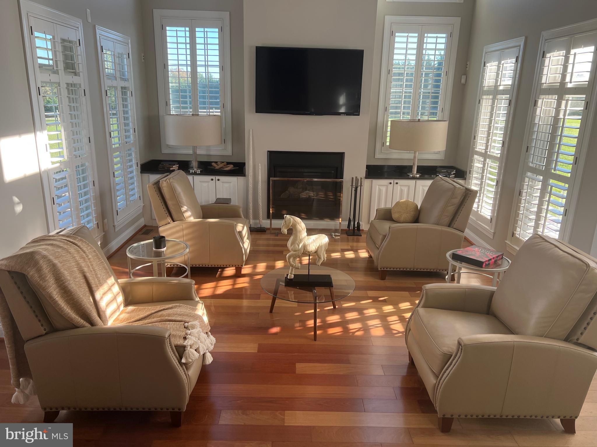 BOUNTYS VIEW - Residential