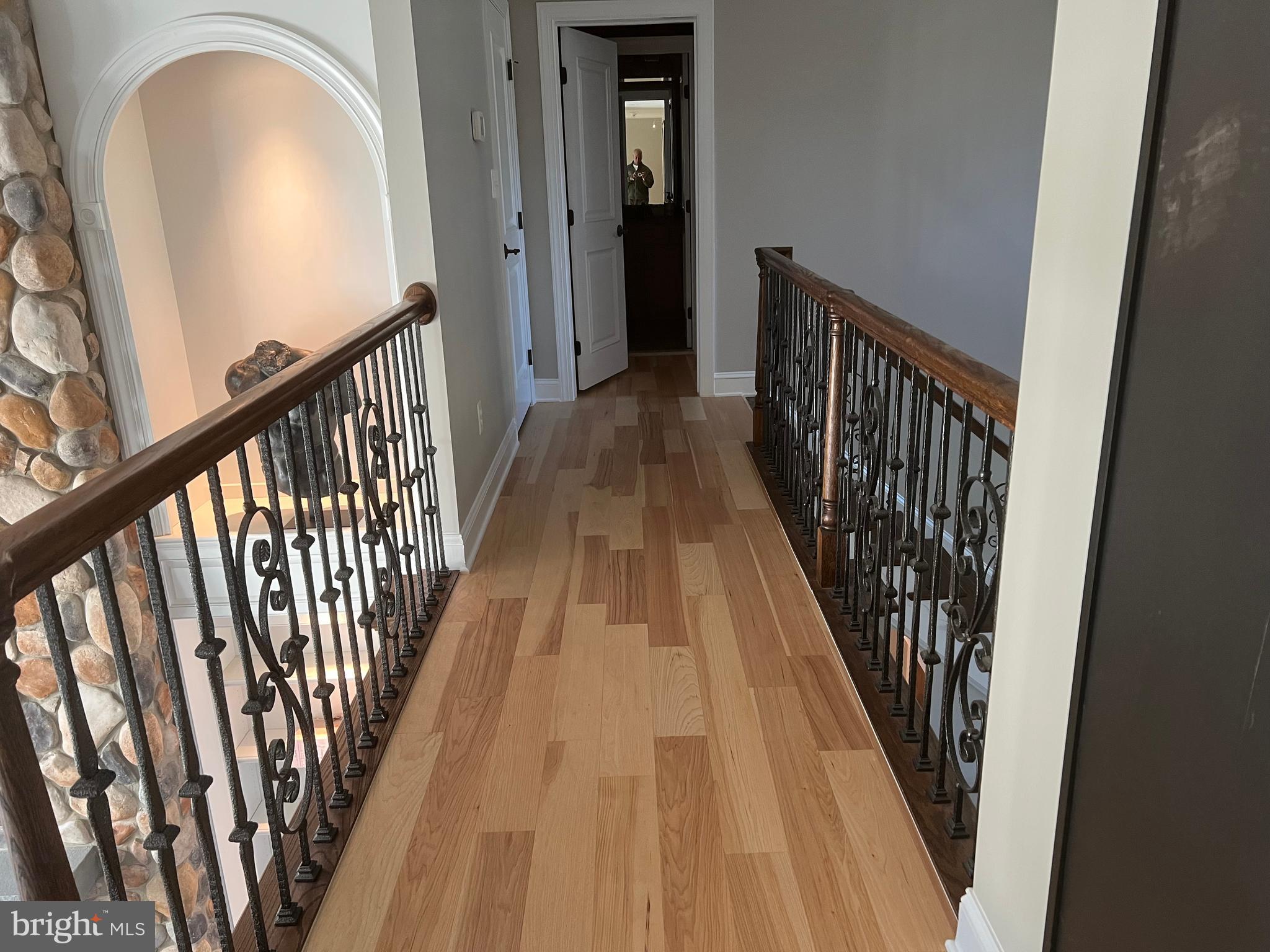 BOUNTYS VIEW - Residential