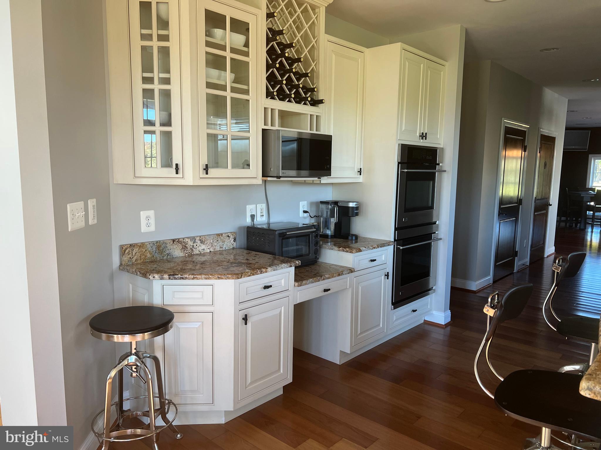 BOUNTYS VIEW - Residential