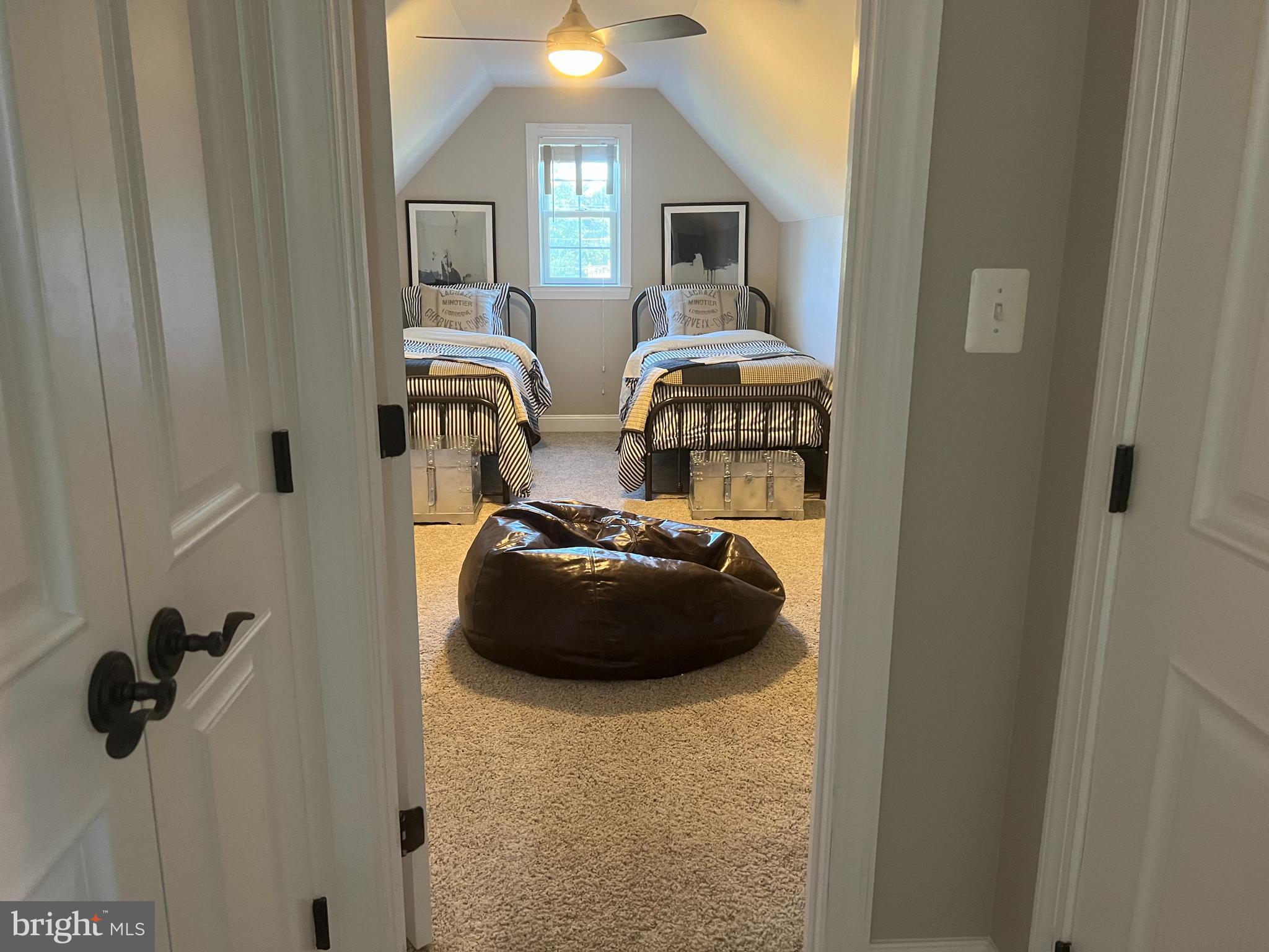 BOUNTYS VIEW - Residential