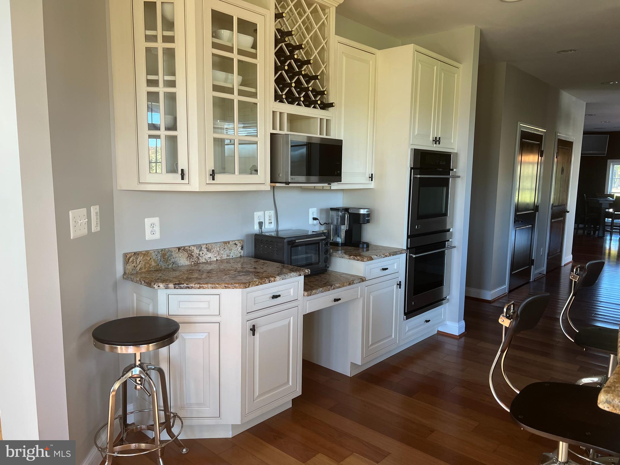 BOUNTYS VIEW - Residential