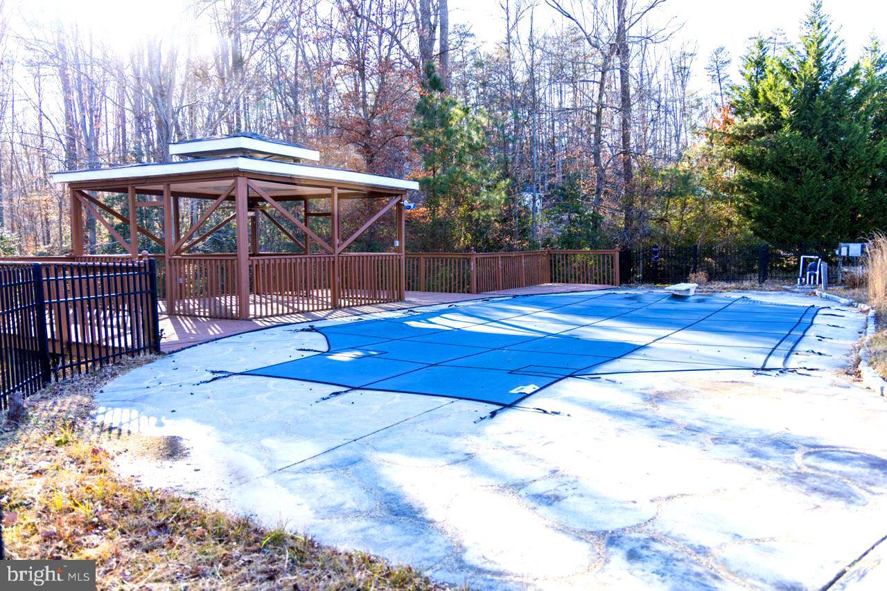 SCOUT'S TRAIL SUB - Residential