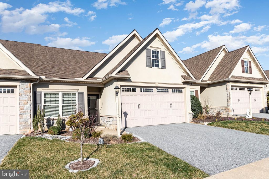 Photo of 1284 TUMBLESTONE DR, MOUNT JOY, PA 17552 (MLS # PALA2032436)