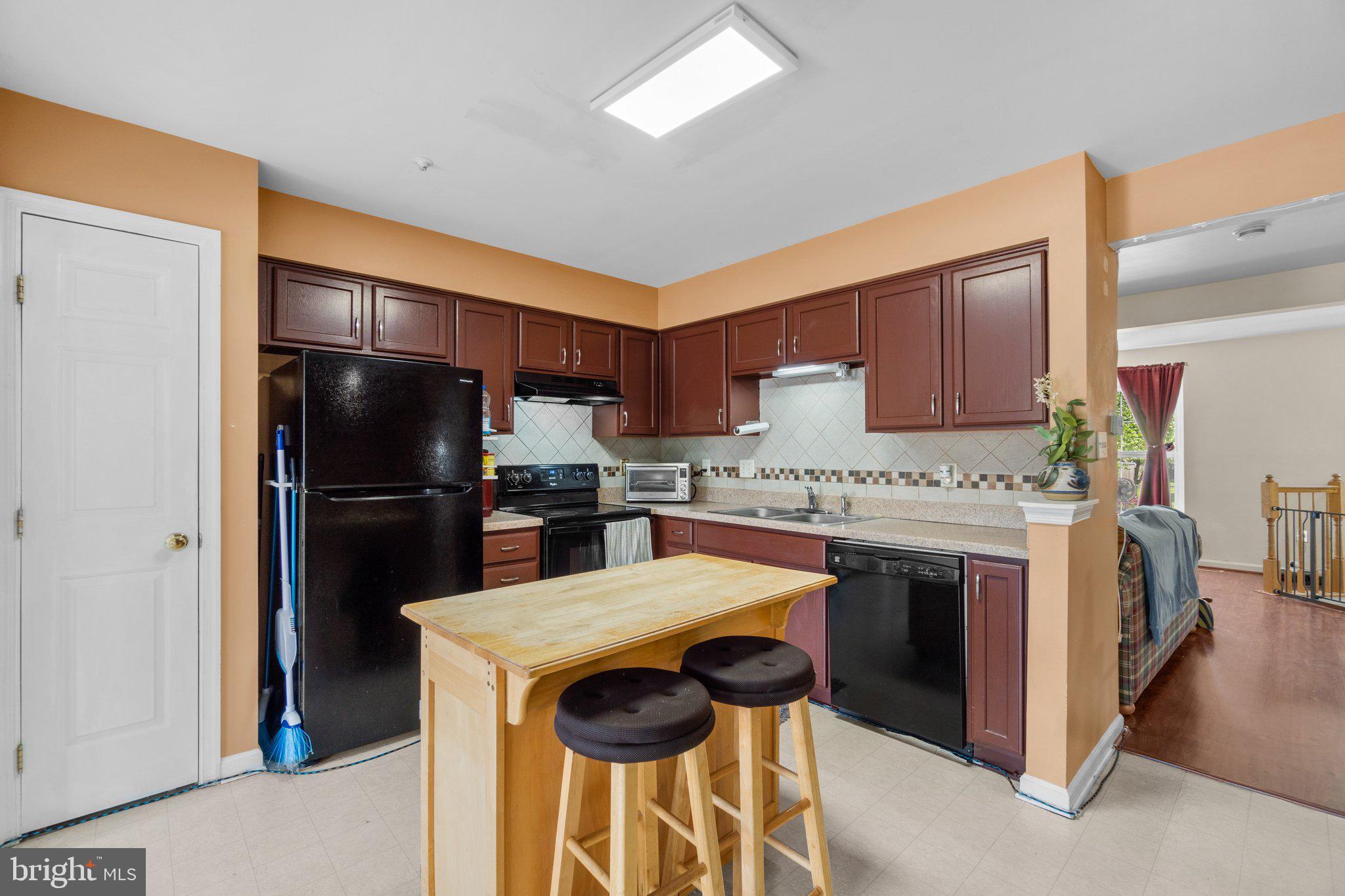 BALLENGER CROSSING - Residential