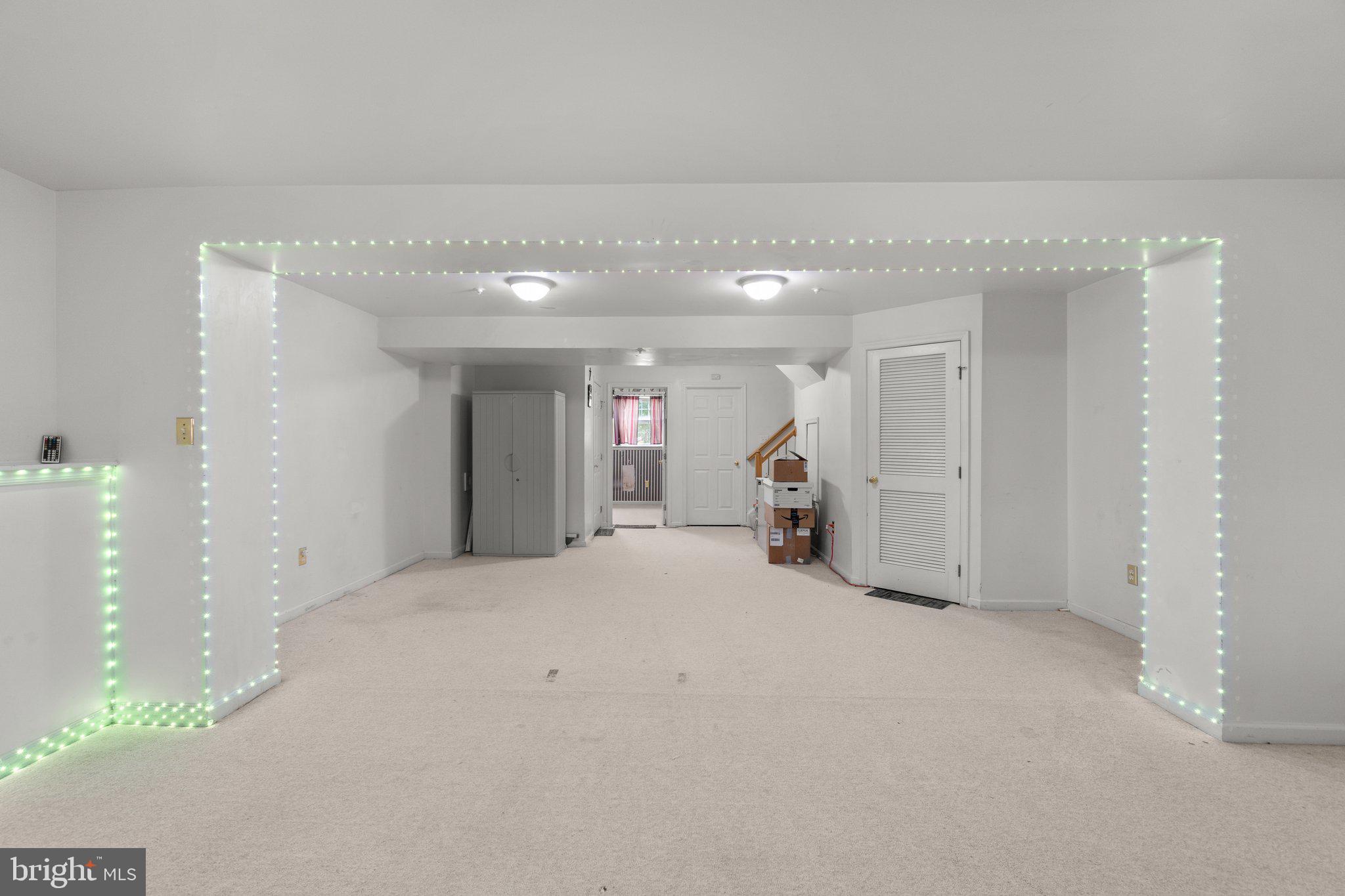 BALLENGER CROSSING - Residential