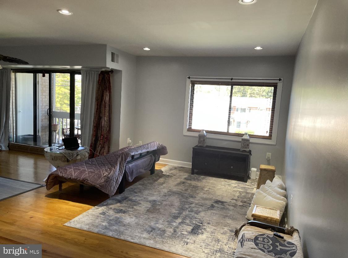 SUITLAND-SILVER HILL - Residential