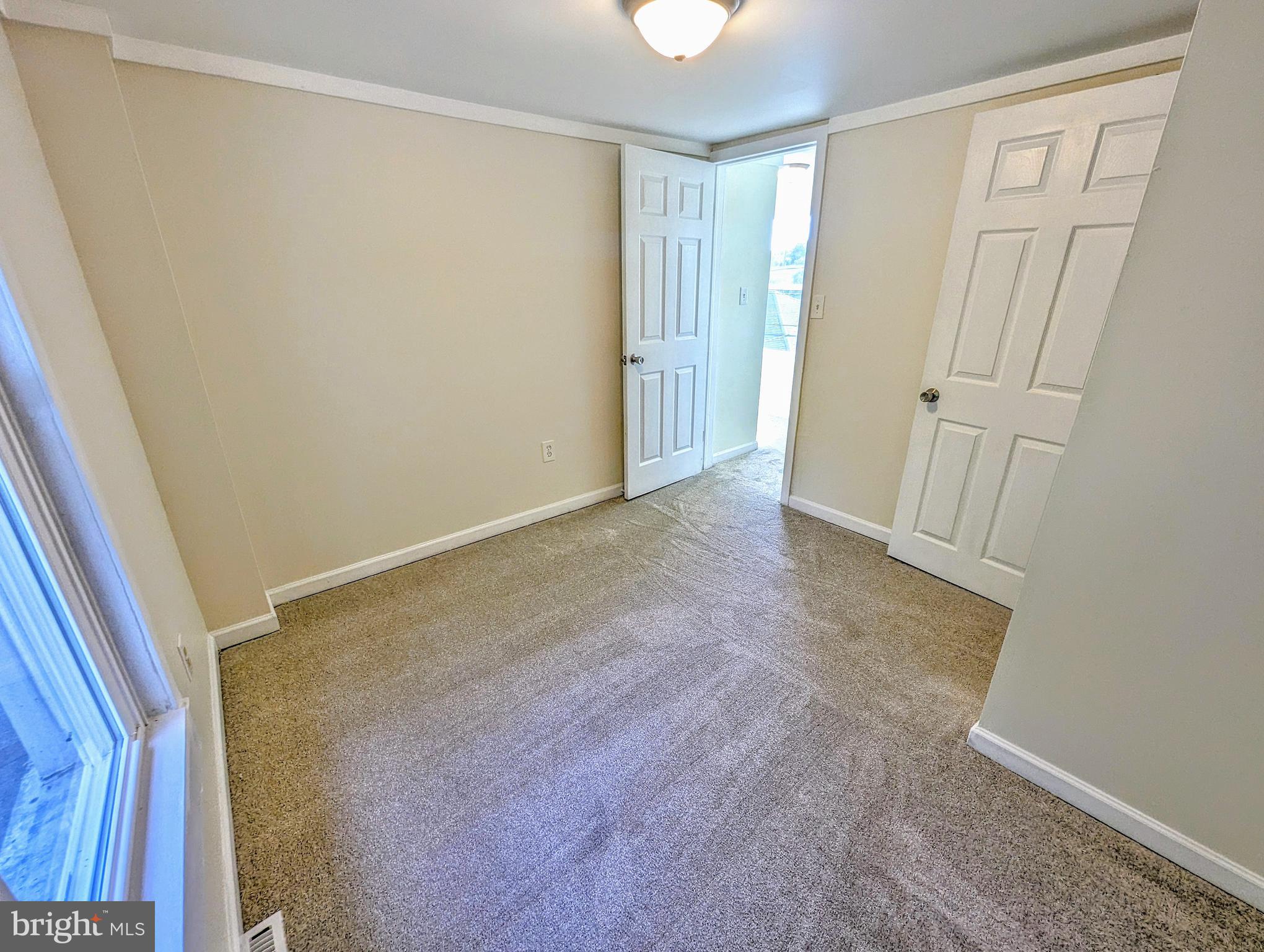 WEST FAIRVIEW - Residential