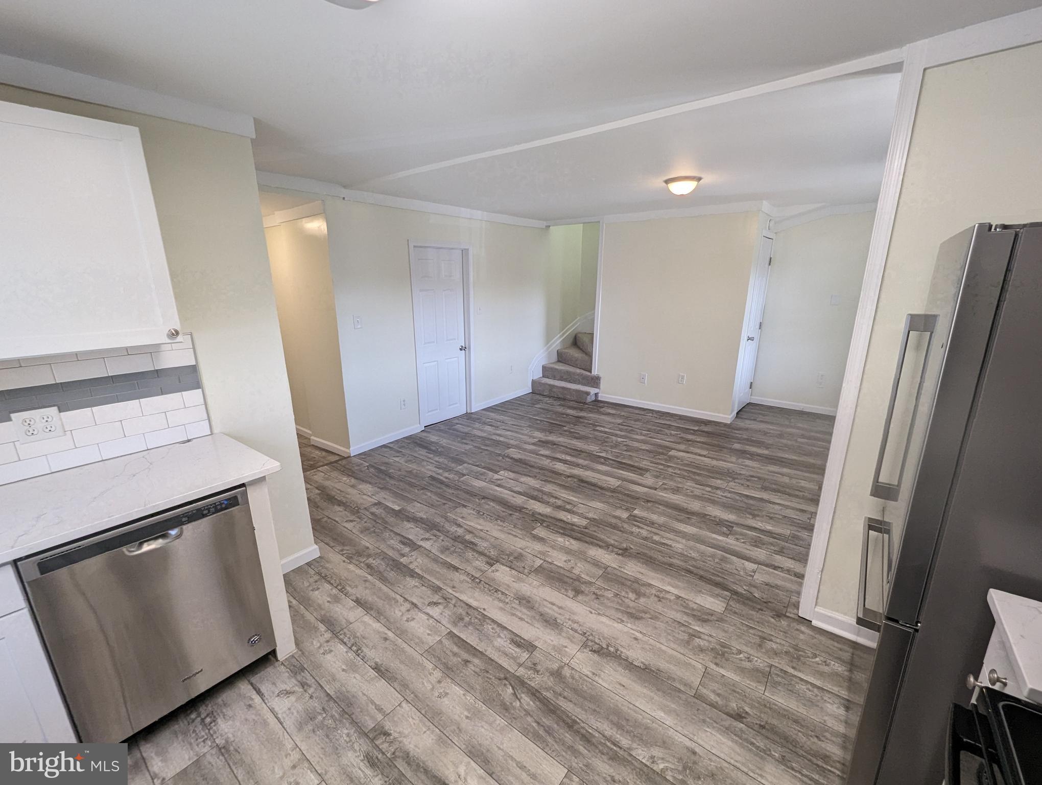 WEST FAIRVIEW - Residential