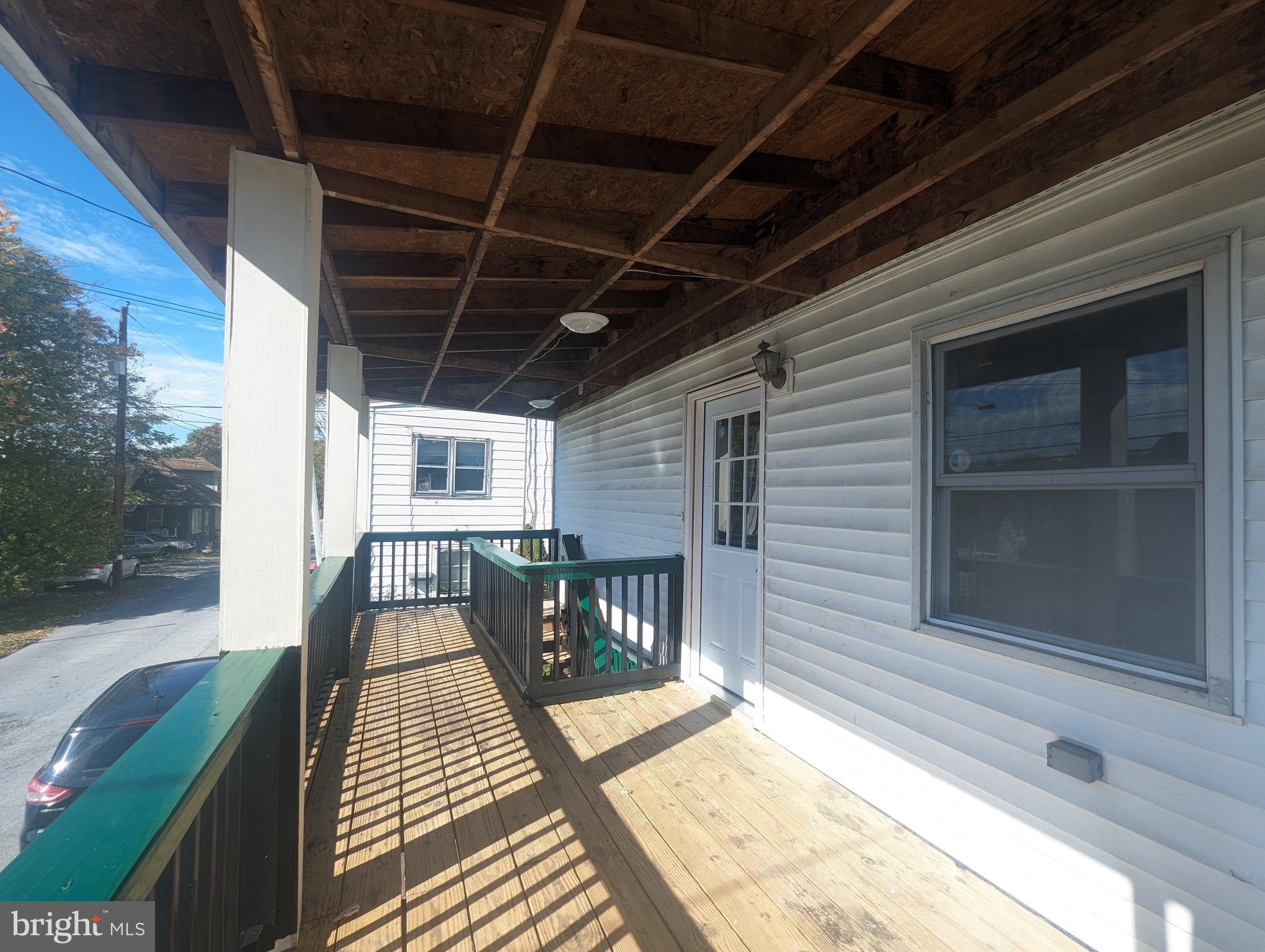 WEST FAIRVIEW - Residential
