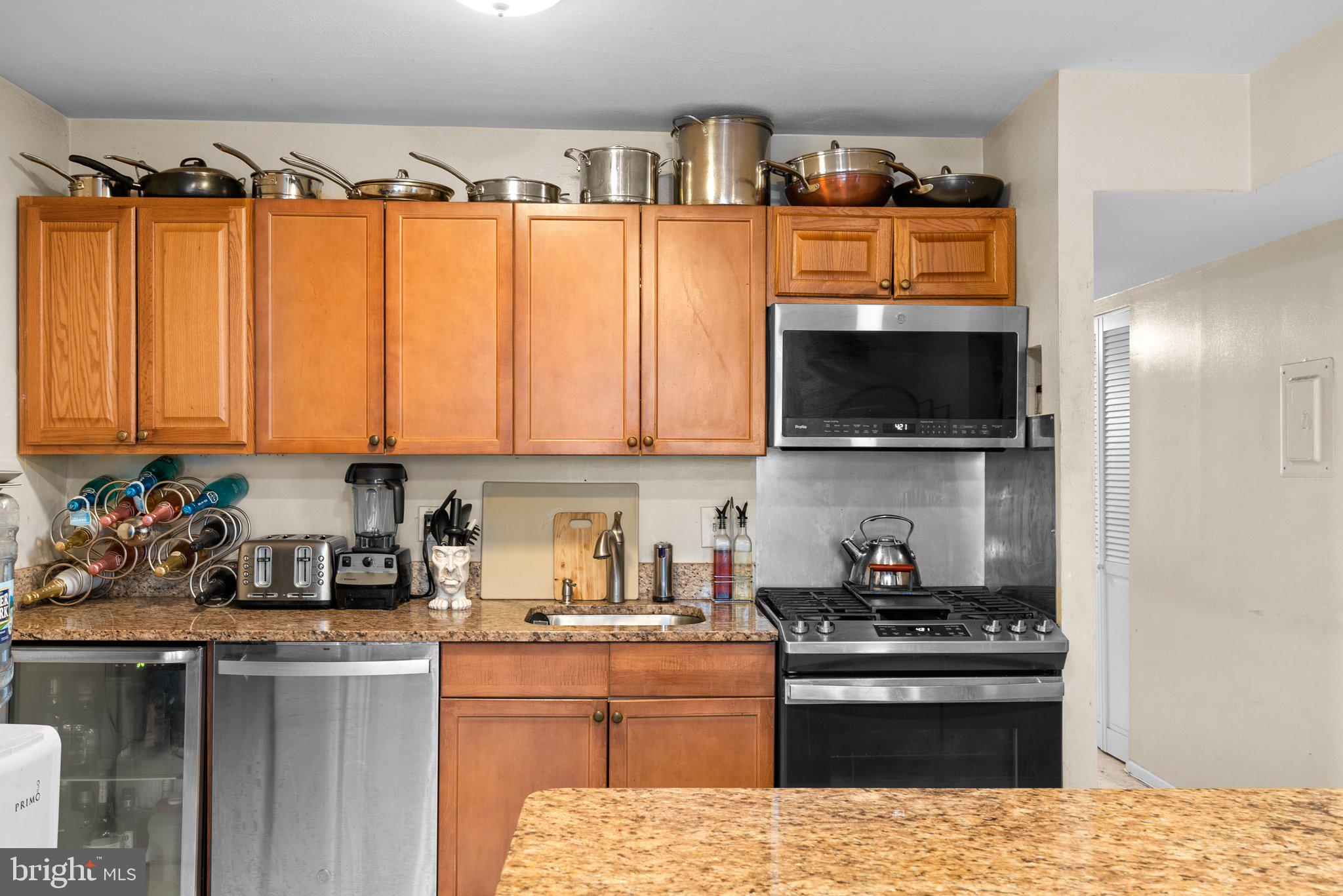 CHELSEA WOODS CONDO - Residential