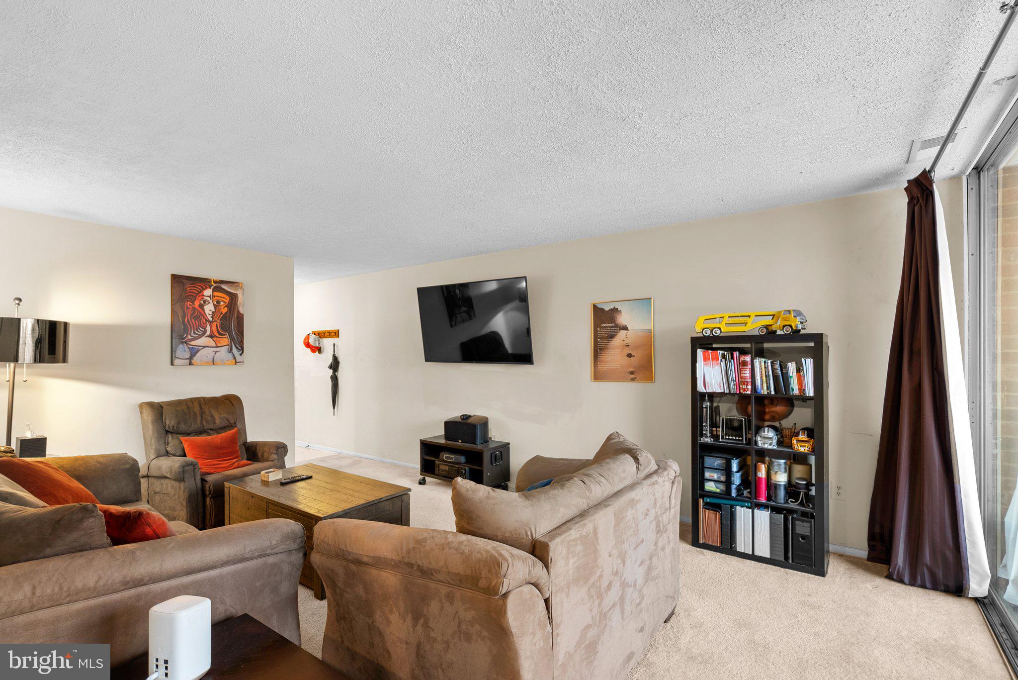 CHELSEA WOODS CONDO - Residential