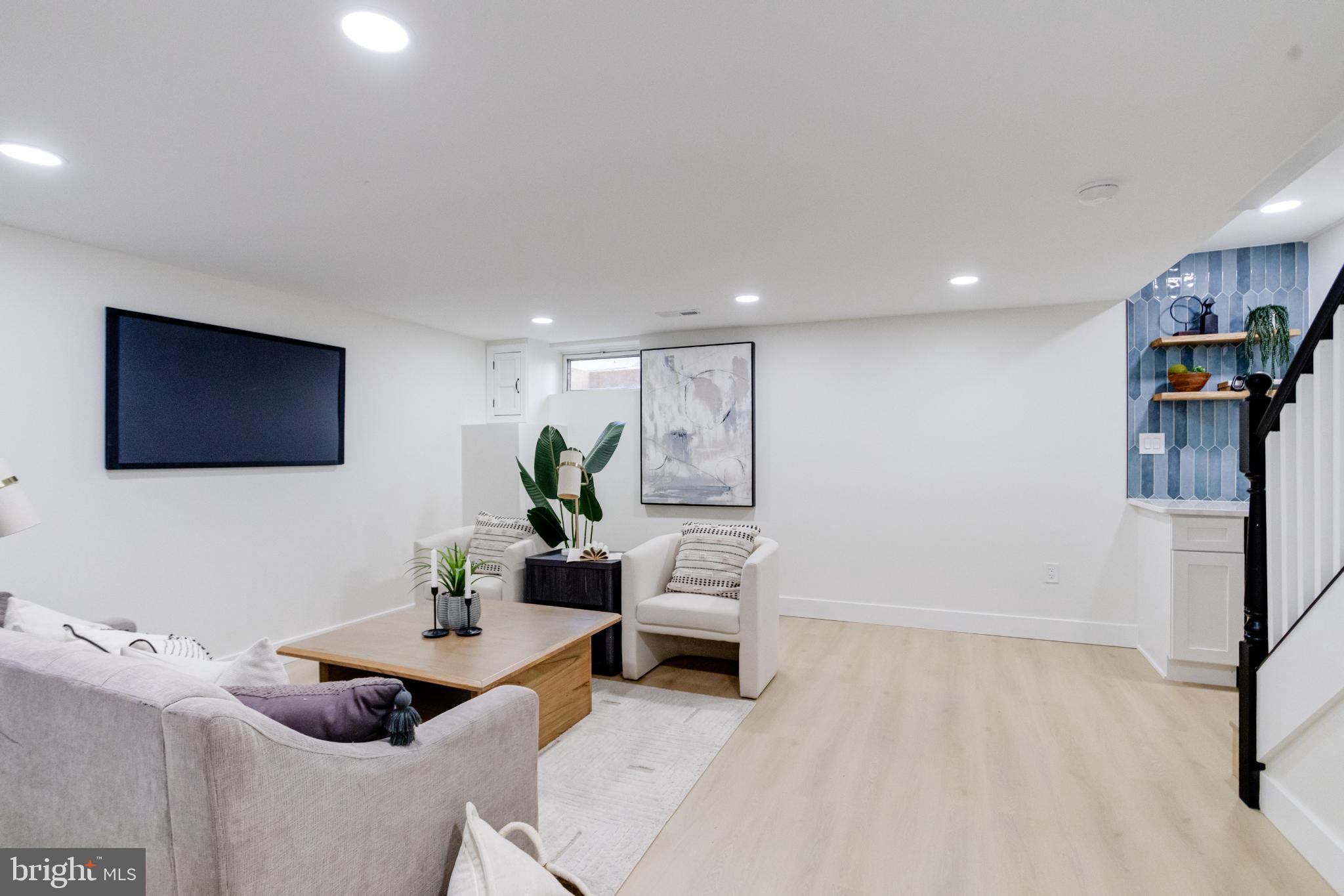 WARD 27 - Residential