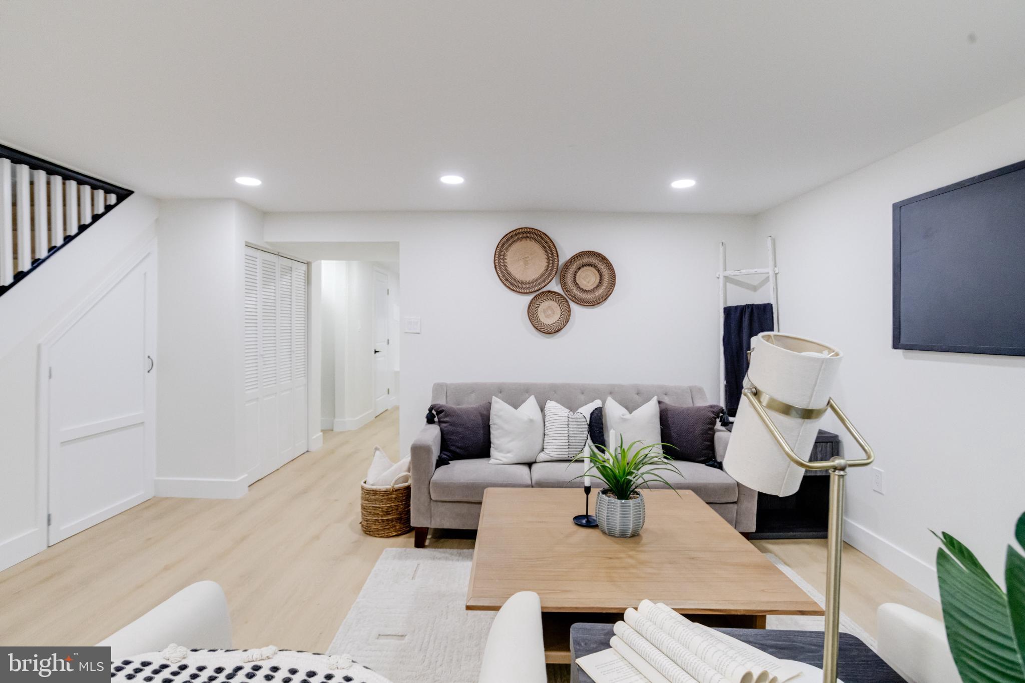 WARD 27 - Residential