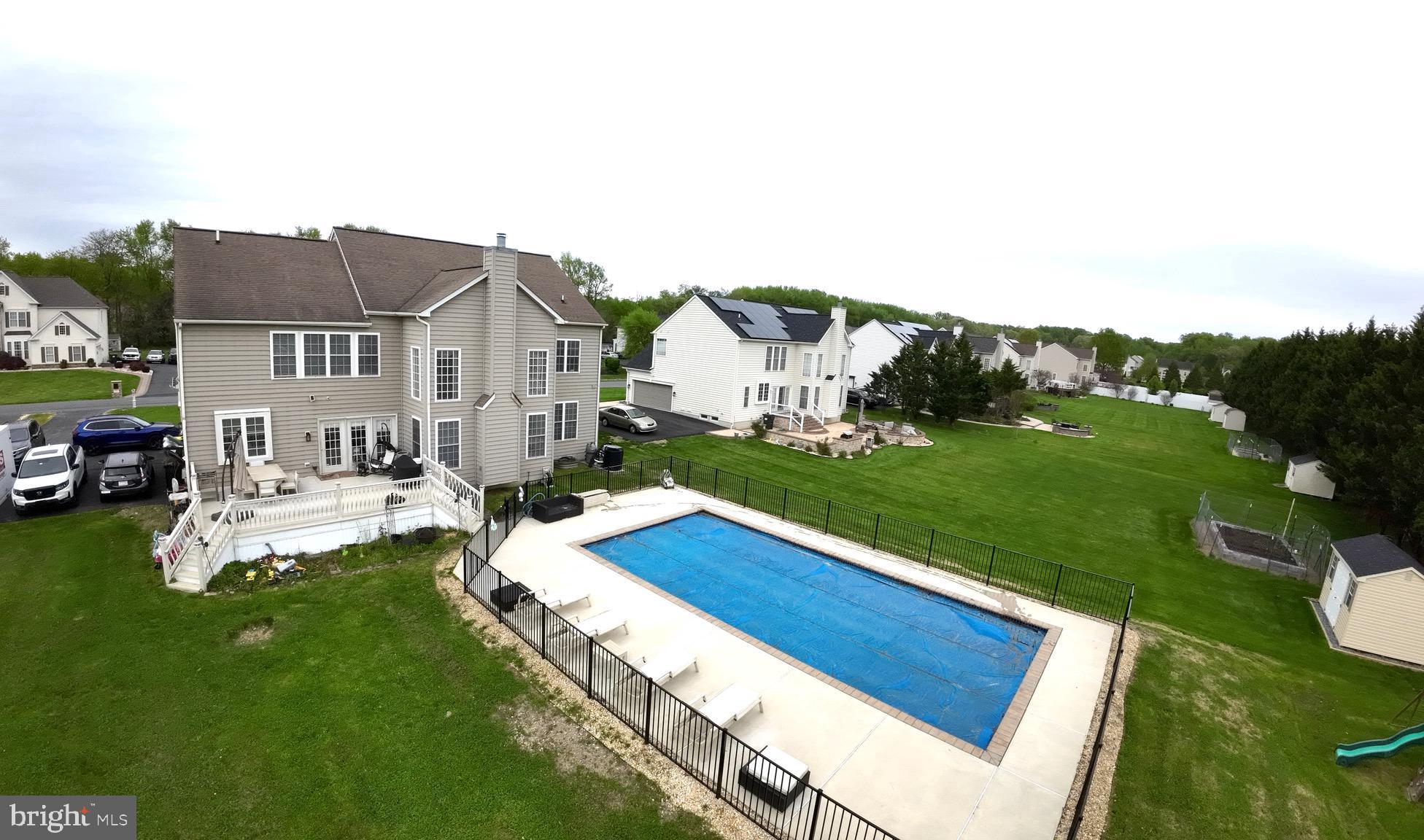 74 HEMPSTEAD DRIVE