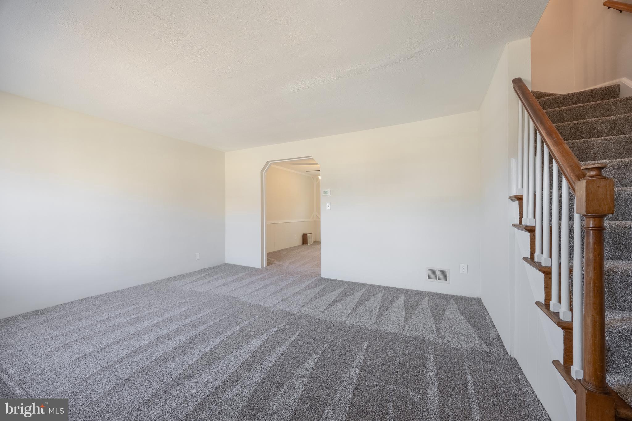 MOUNT RIDGE - Residential