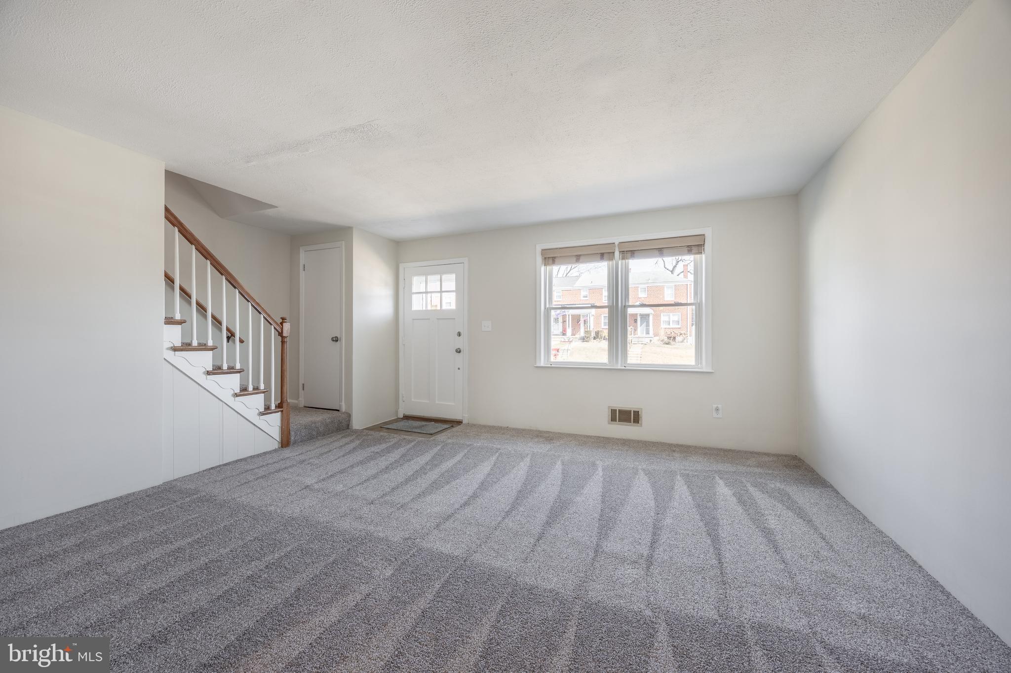 MOUNT RIDGE - Residential