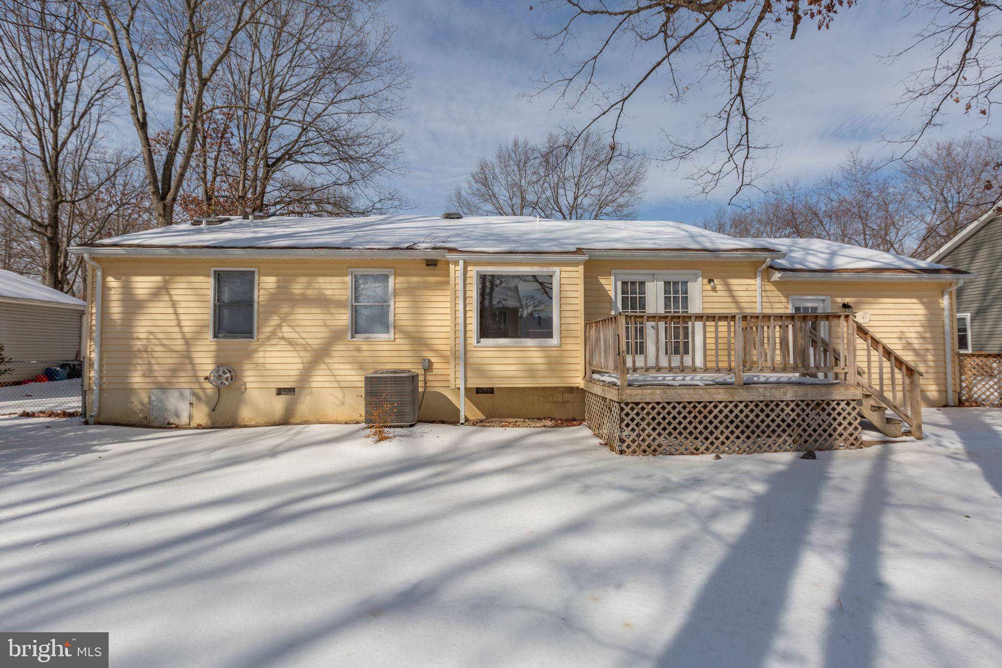 LEAVELLS CROSSING - Residential