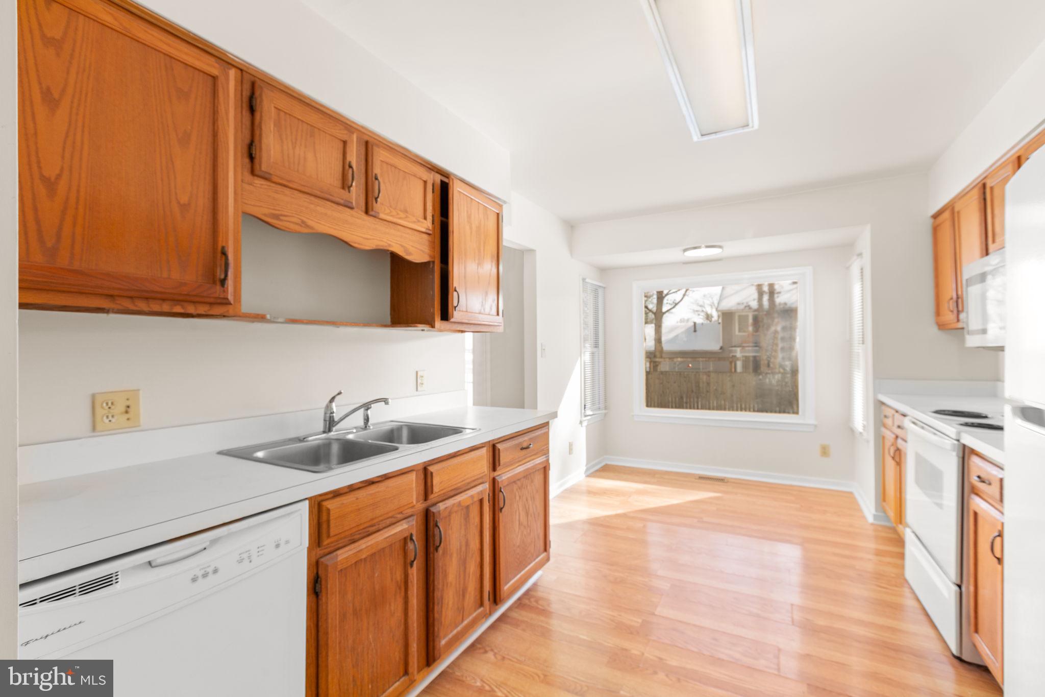 LEAVELLS CROSSING - Residential