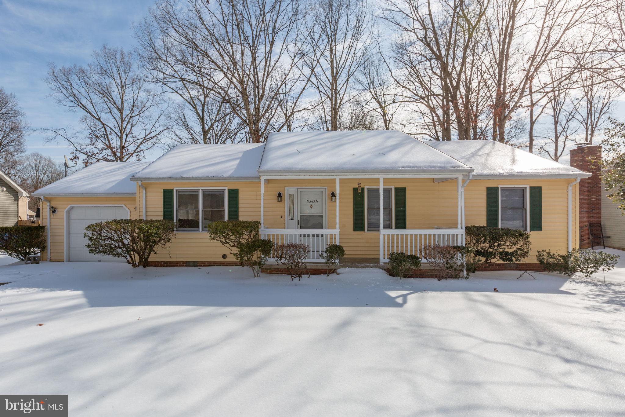 5404 LEAVELLS CROSSING DRIVE