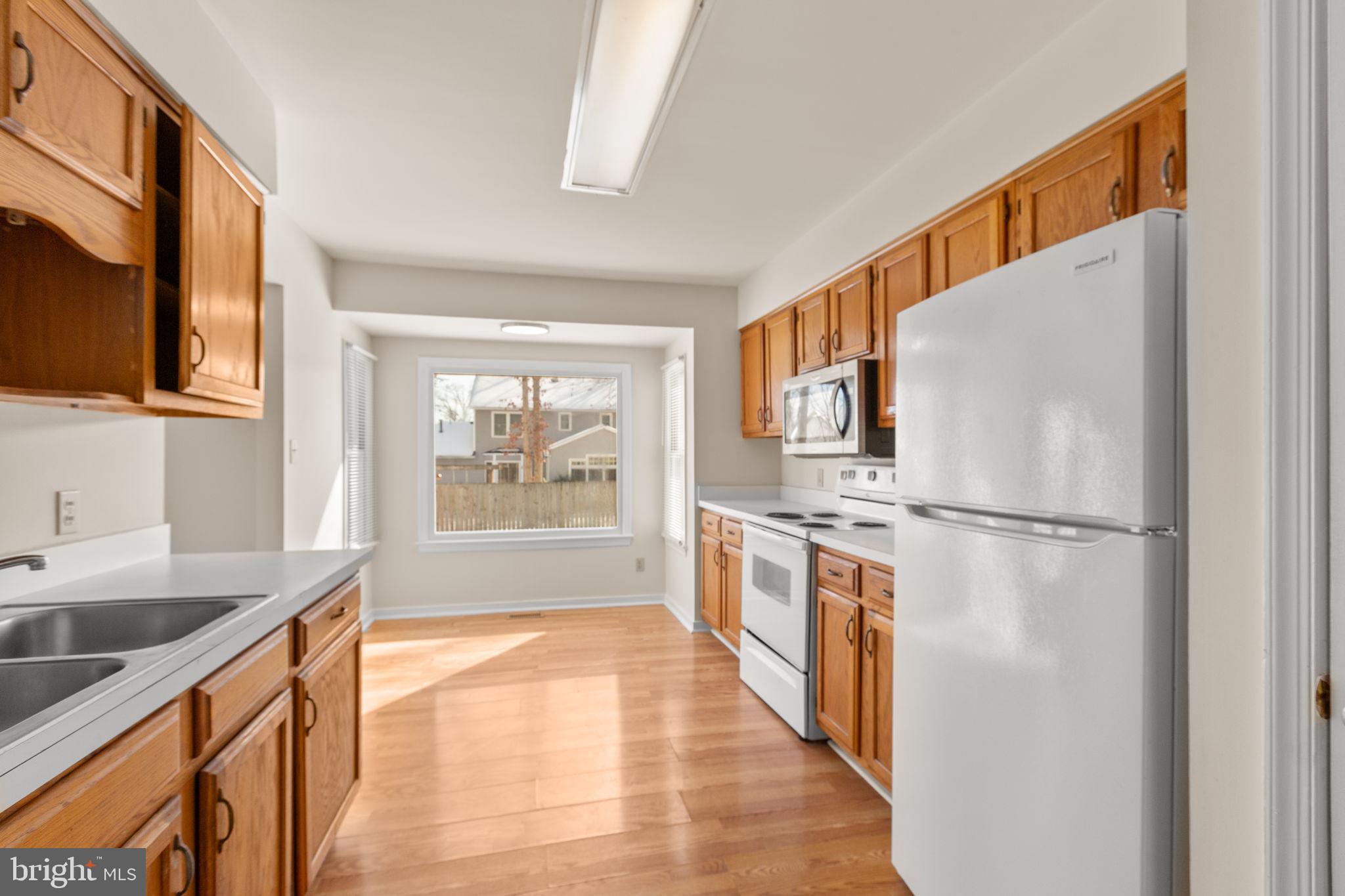 LEAVELLS CROSSING - Residential