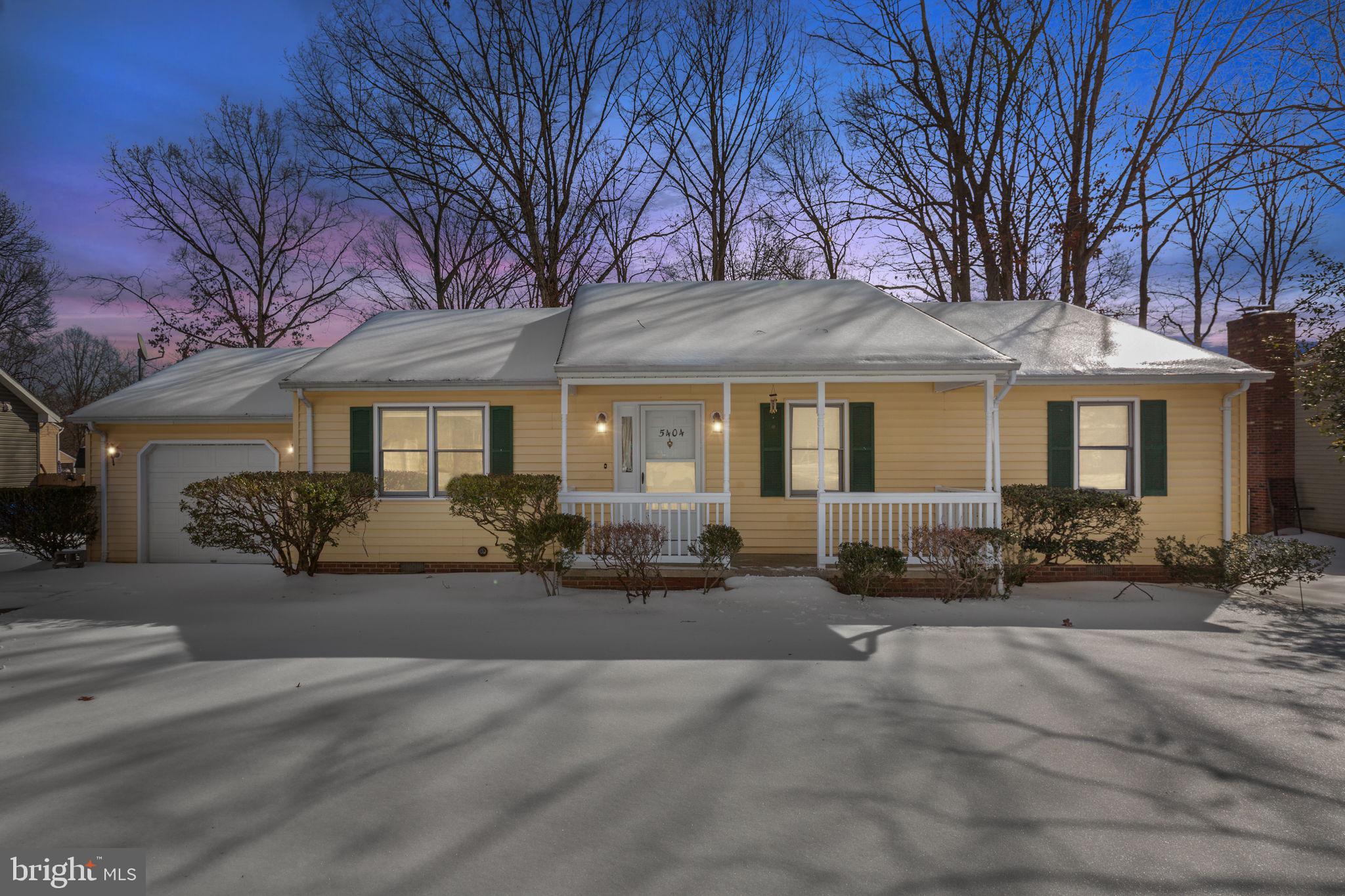 5404 LEAVELLS CROSSING DRIVE