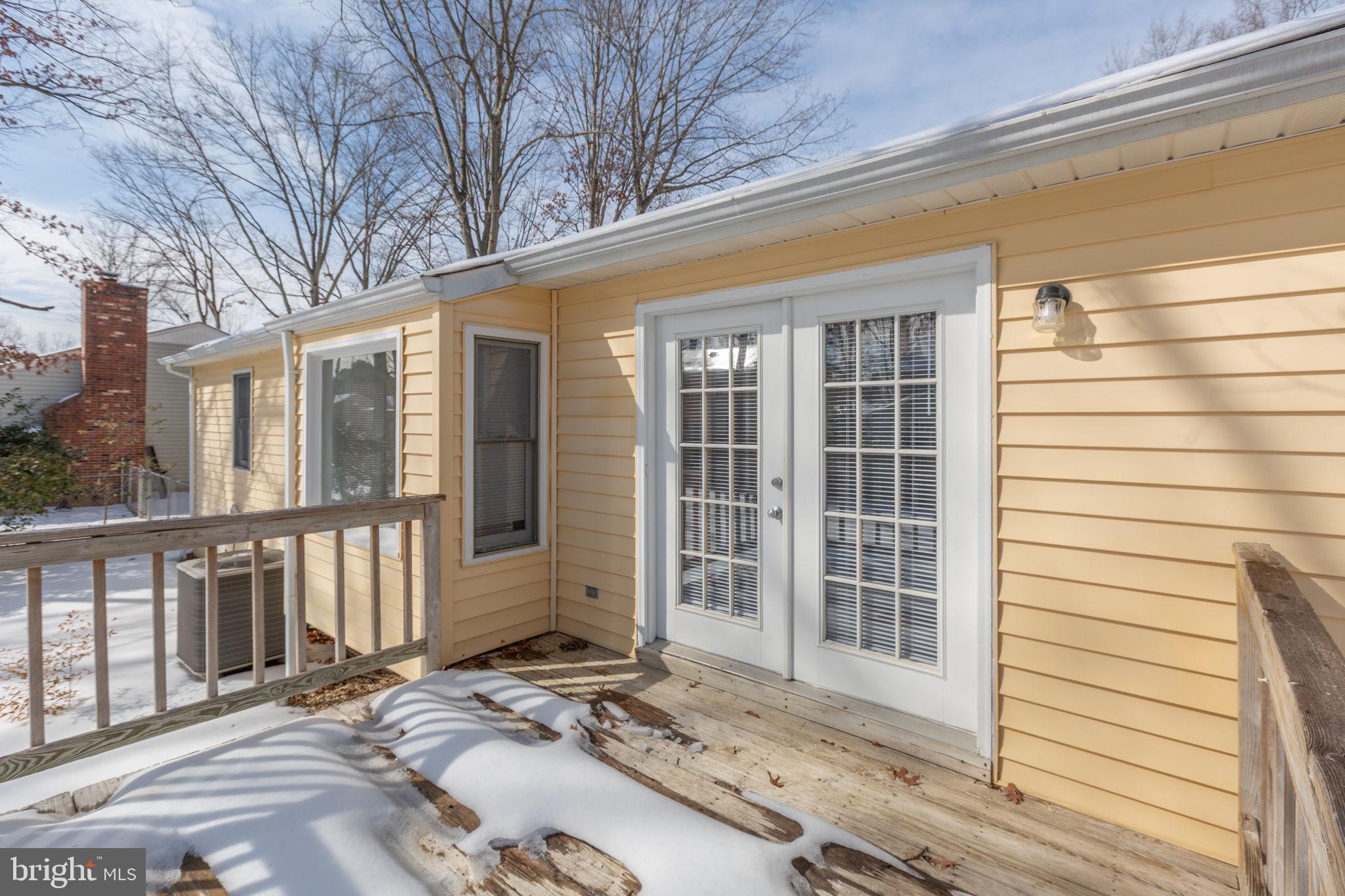 LEAVELLS CROSSING - Residential