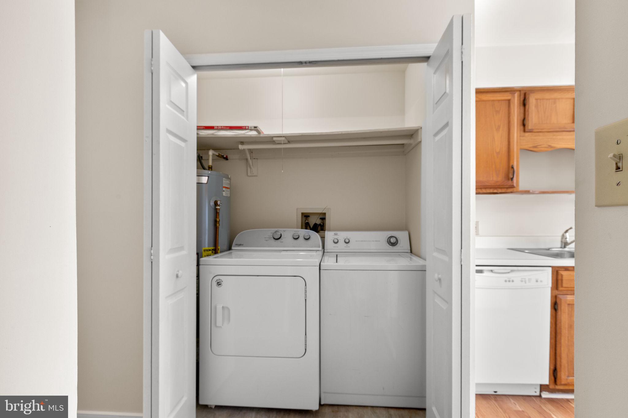 LEAVELLS CROSSING - Residential