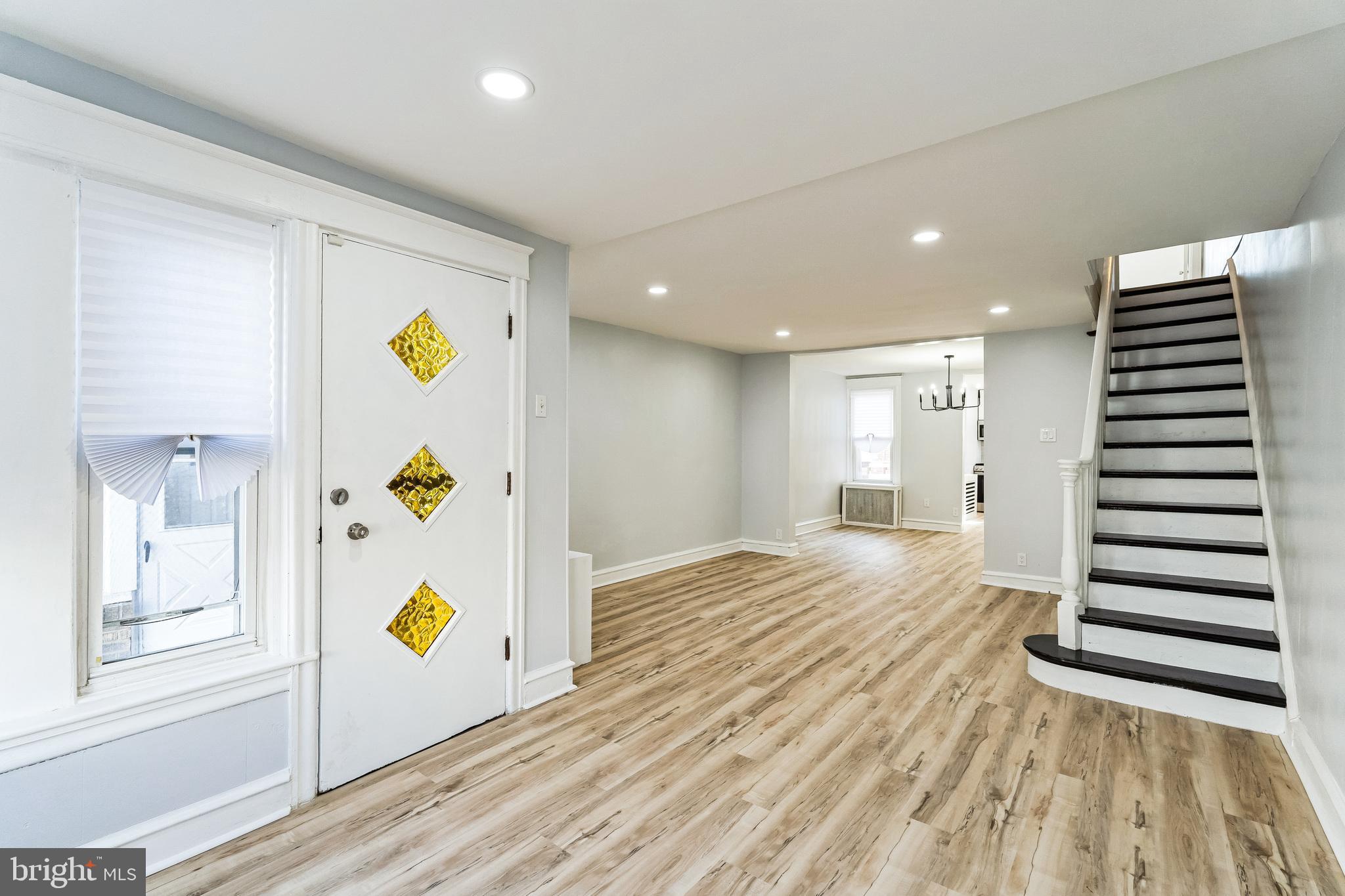 MAYFAIR - Residential