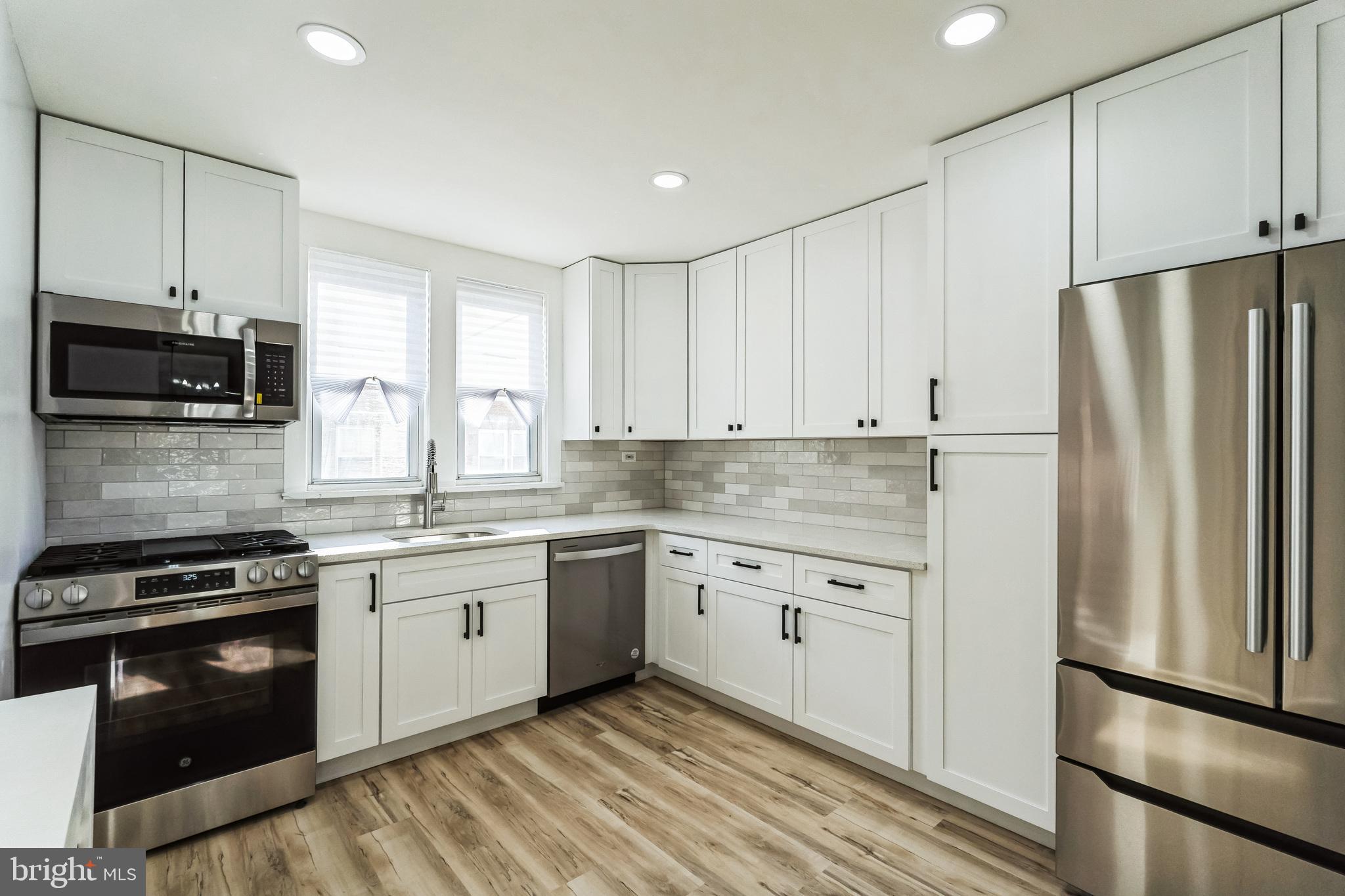 MAYFAIR - Residential