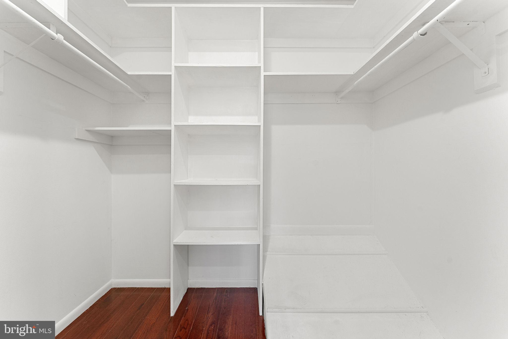 SEQUOYAH - Residential