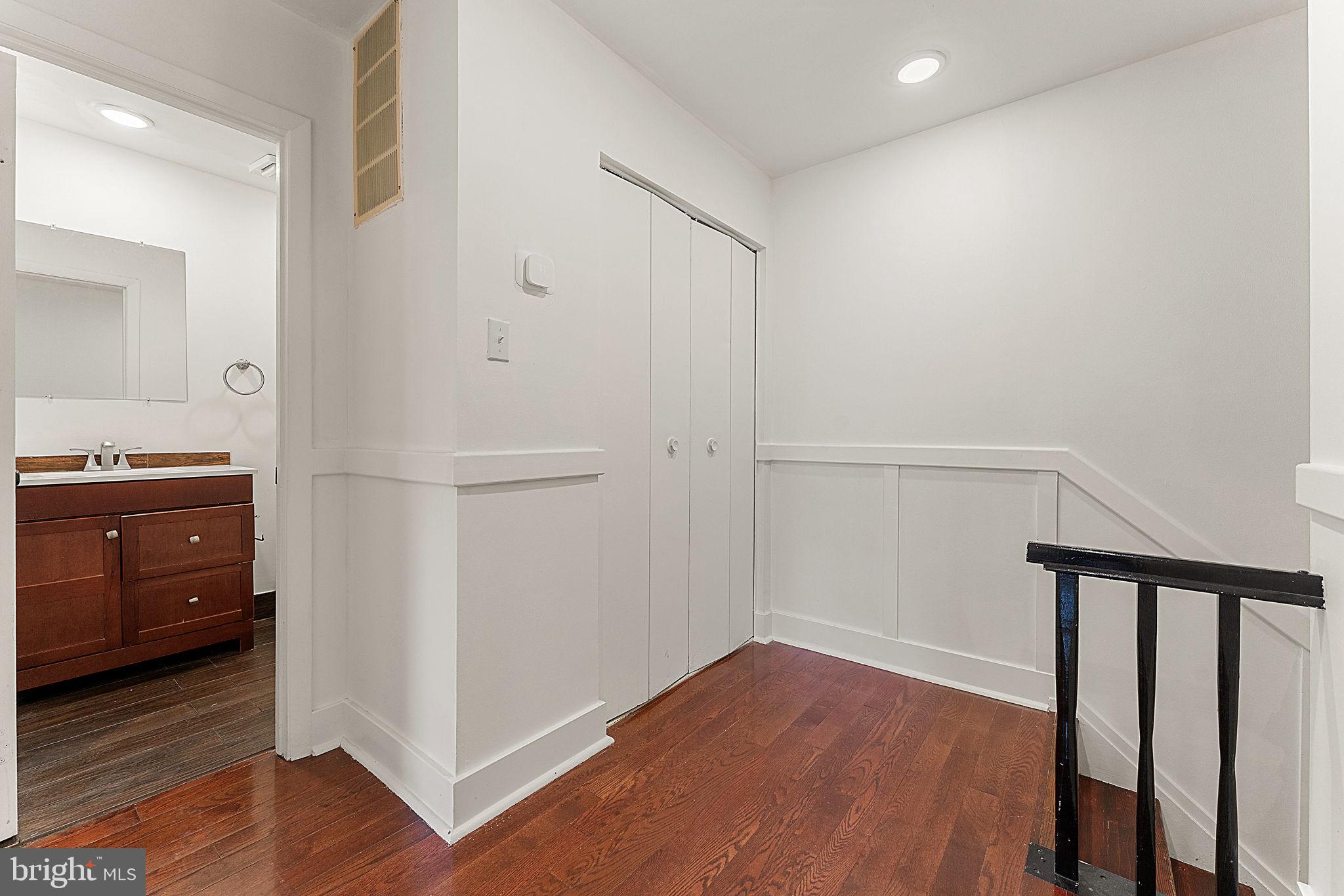 SEQUOYAH - Residential