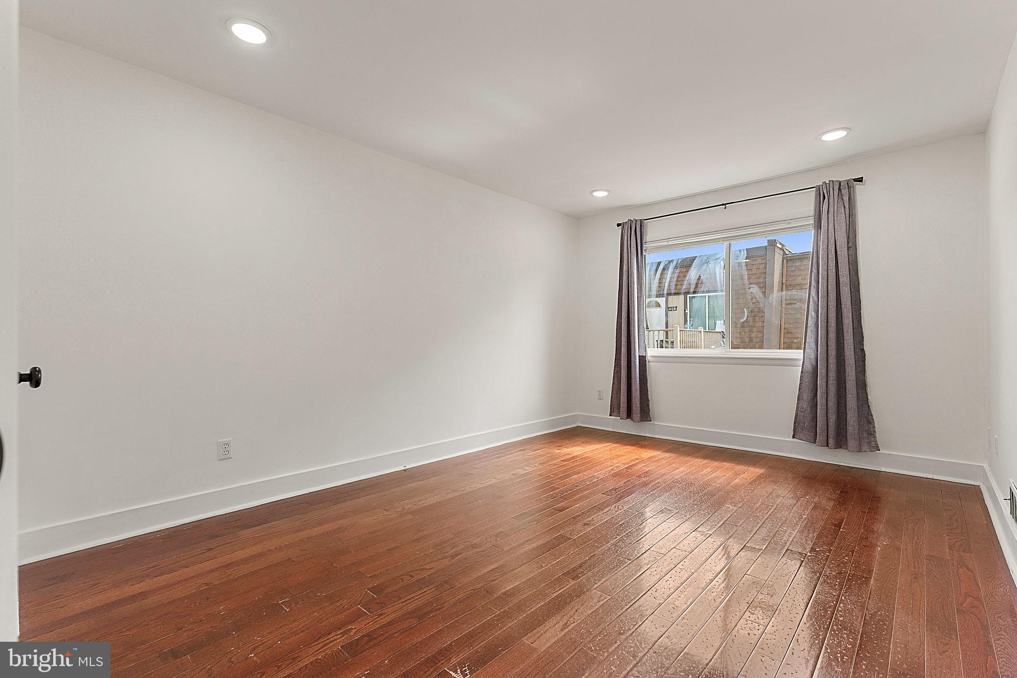 SEQUOYAH - Residential