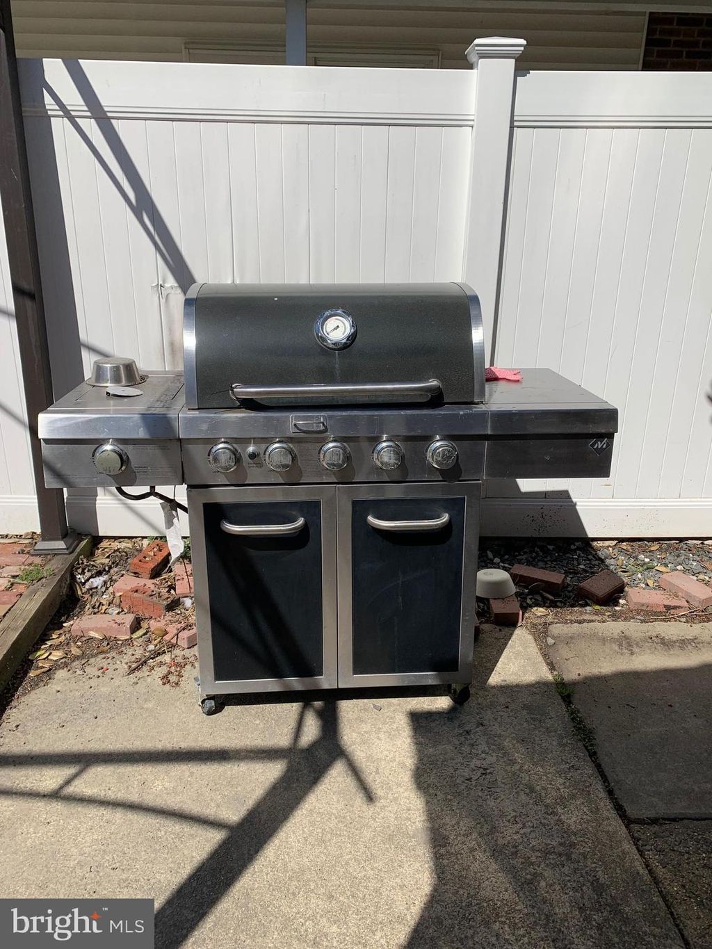 listing image 42