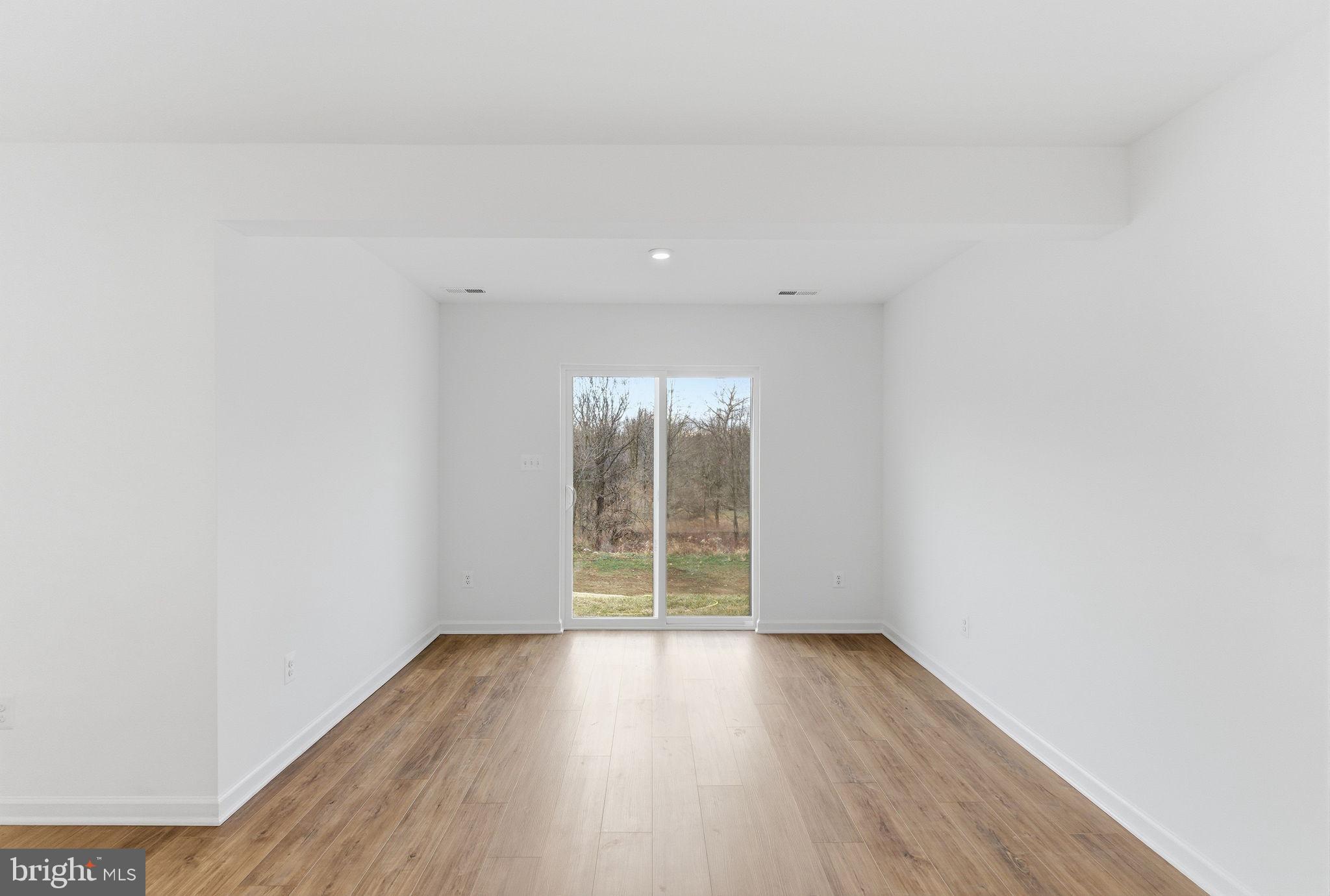 VILLAGES AT COURTHOUSE SQUARE - Residential