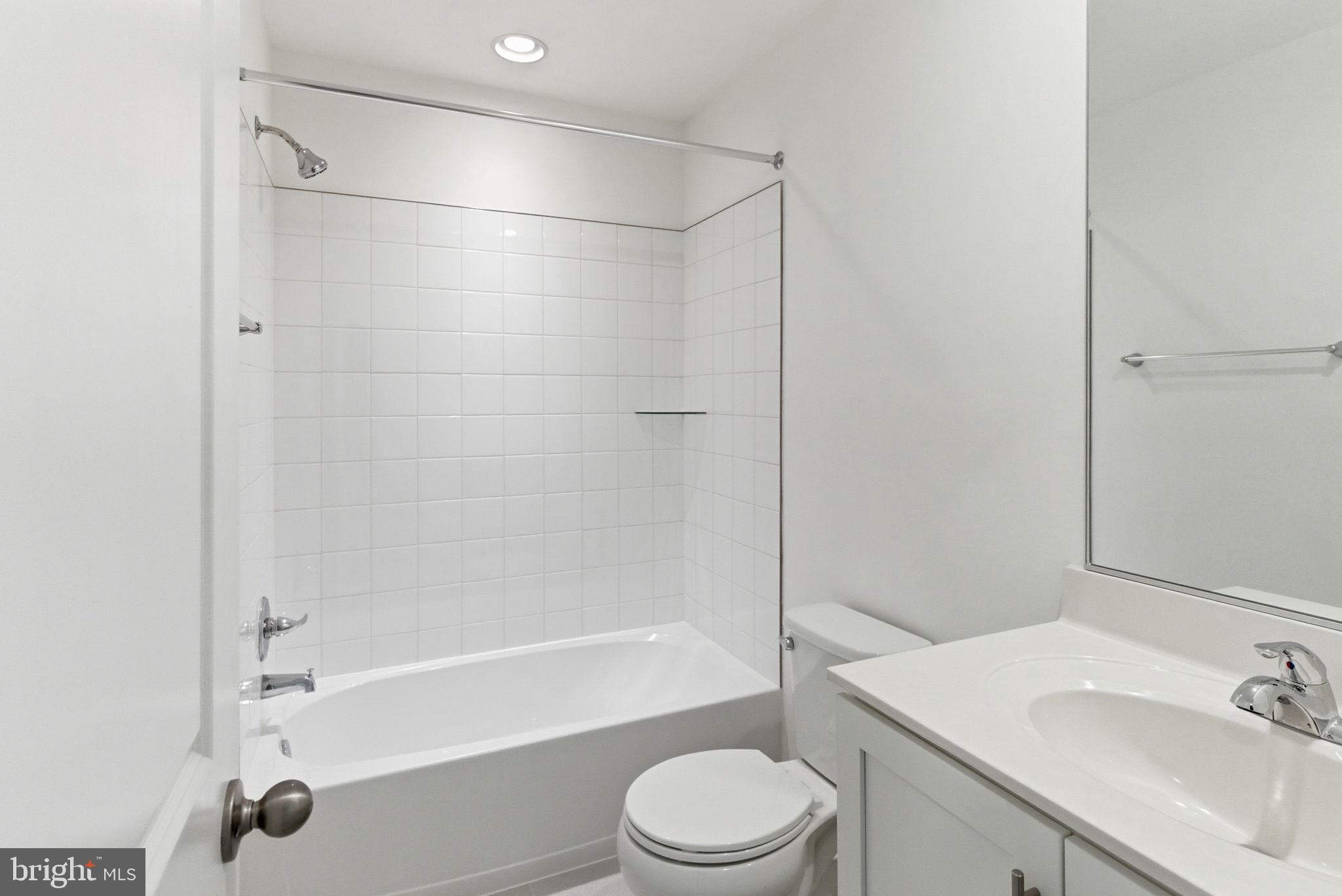 VILLAGES AT COURTHOUSE SQUARE - Residential